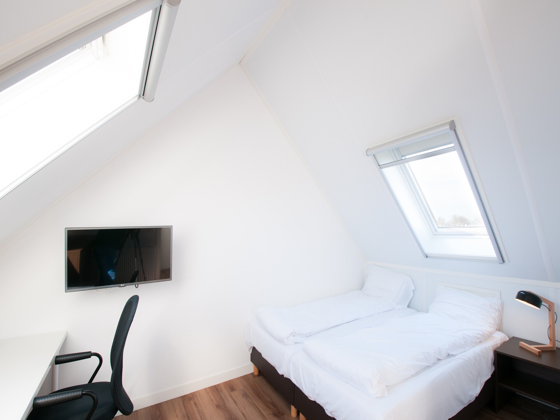Design wellnessvilla voor 6 personen op Vakantiepark Oesterdam, Tholen - foto 9