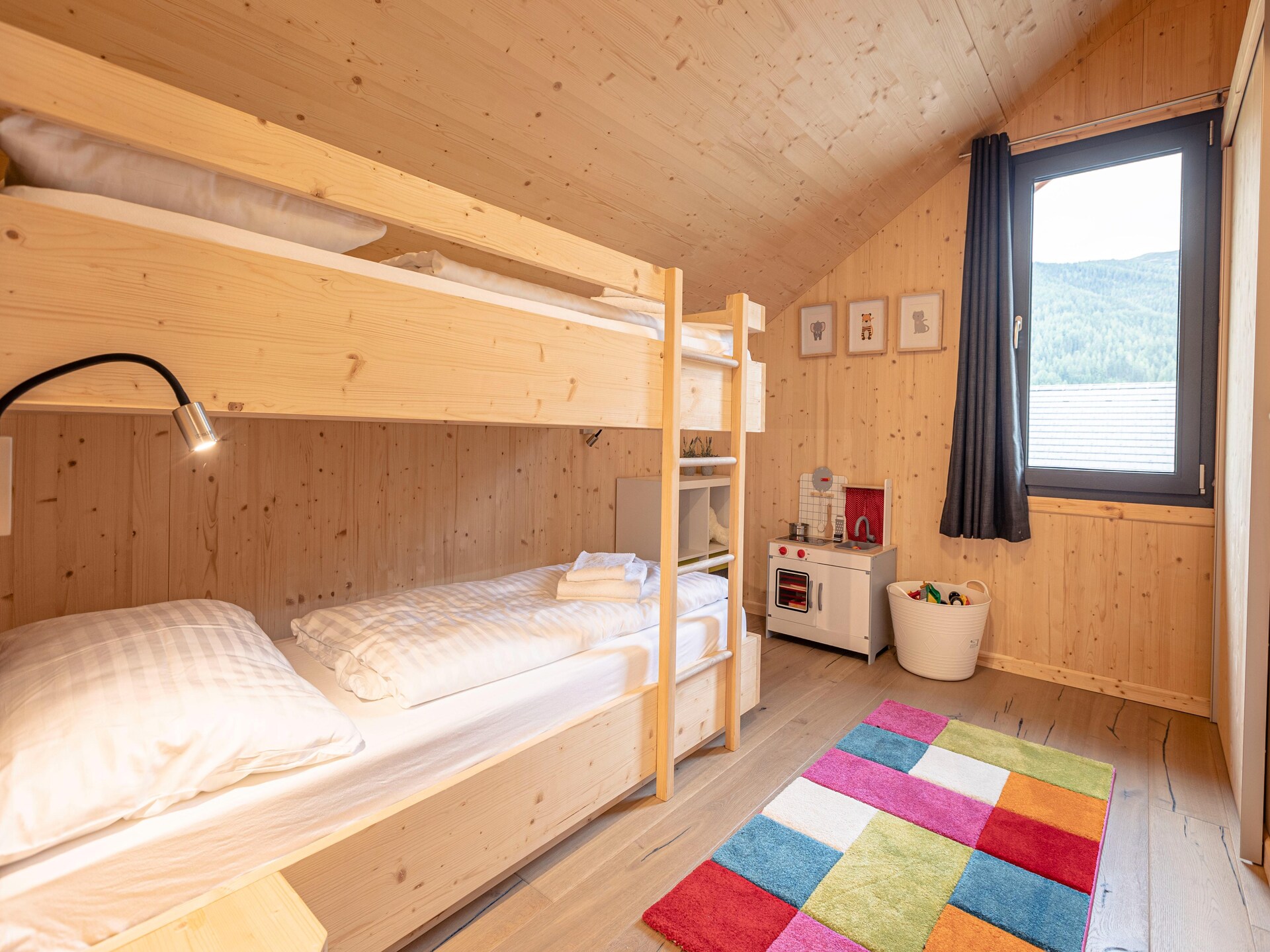 Aan de piste: Ruim chalet voor 8 personen in Hohentauern - foto 14
