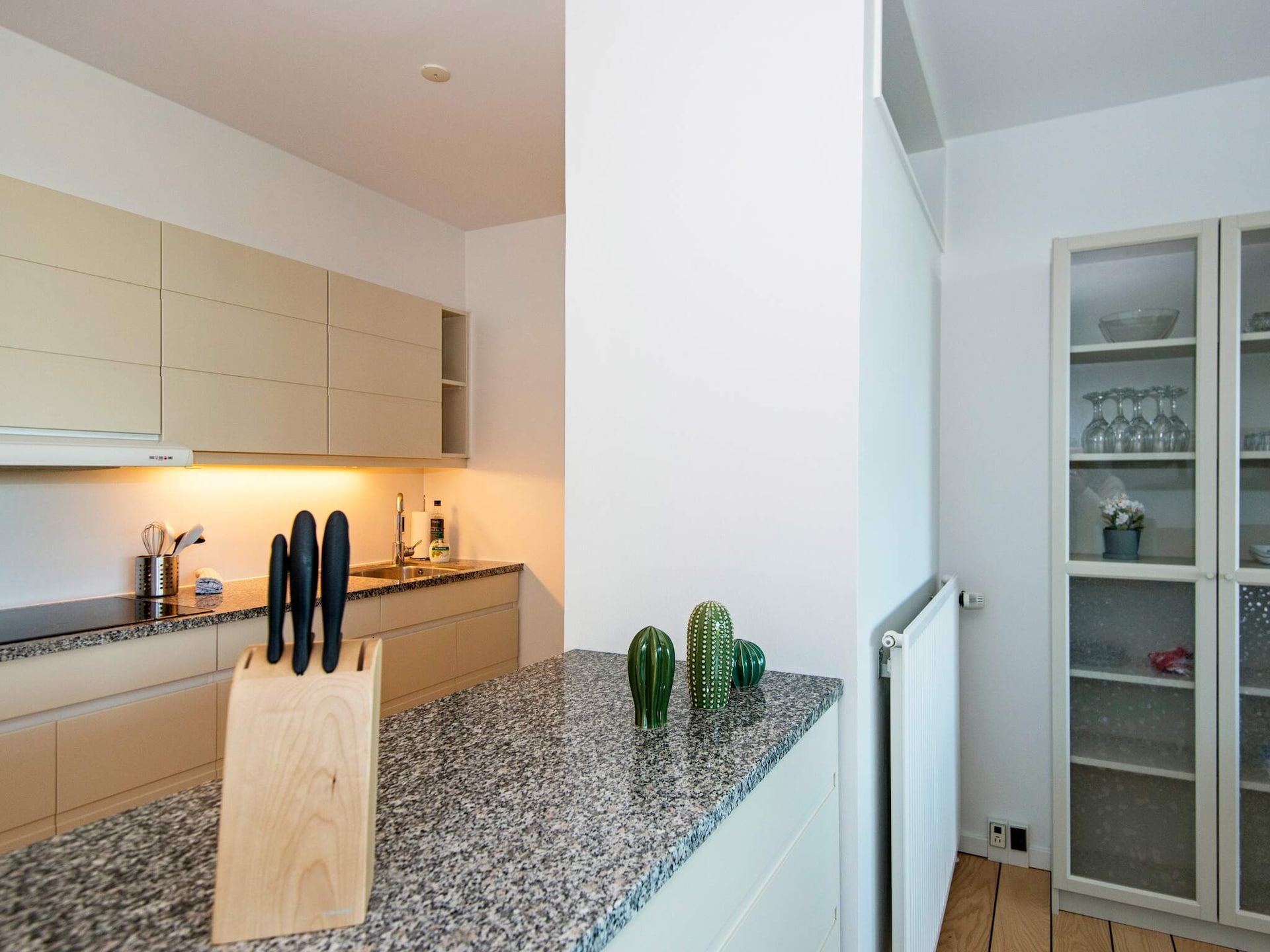 Exclusief vakantiehuis direct aan zee met panoramisch uitzicht over de baai van Ebeltoft - foto 27