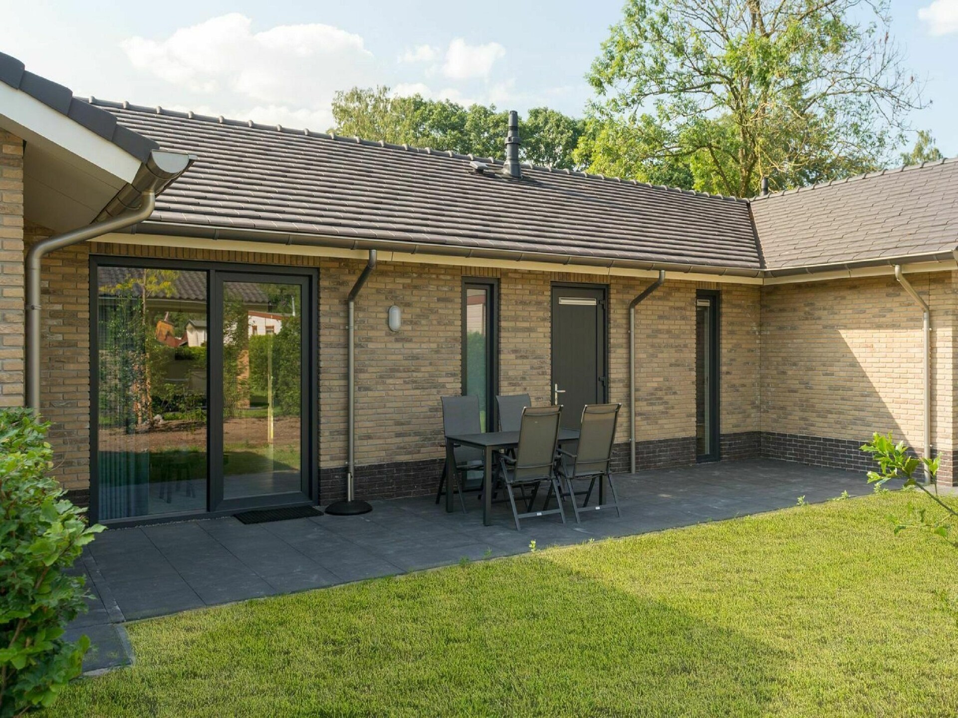 Landgoed De IJsvogel 8: stijlvol vakantiehuis aan het water in Voorthuizen - foto 14