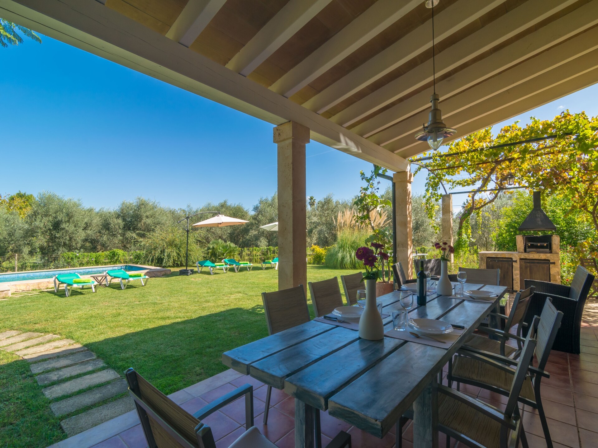 Vrijstaande villa aan de golfbaan bij Alcúdia met privézwembad - foto 8