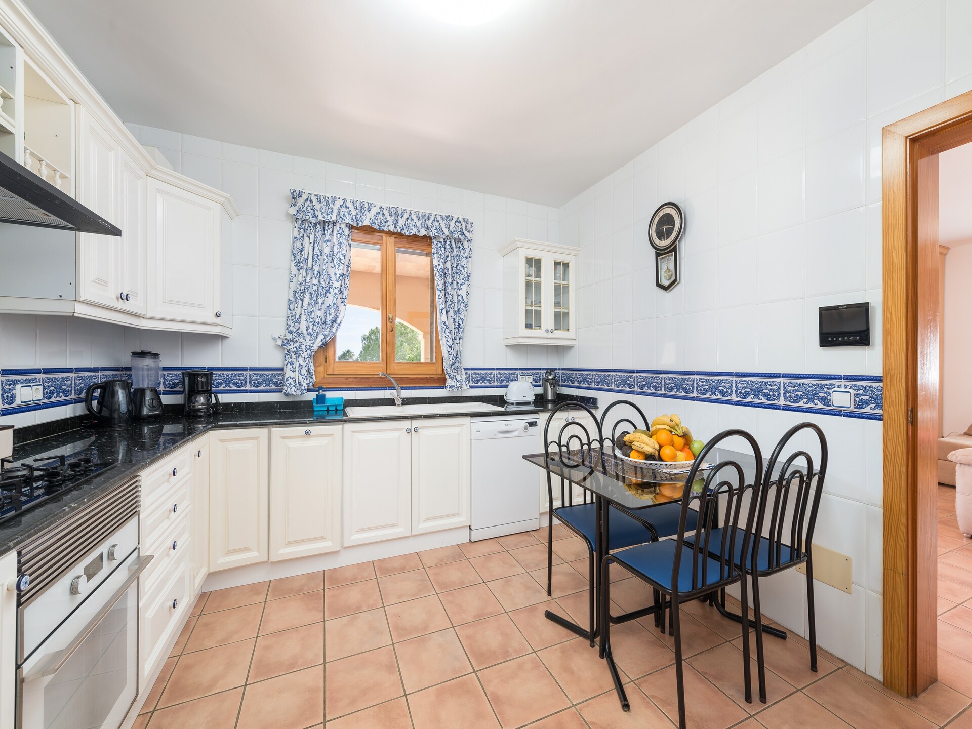 Villa Solluna in Son Servera met privézwembad en 4 slaapkamers - foto 14