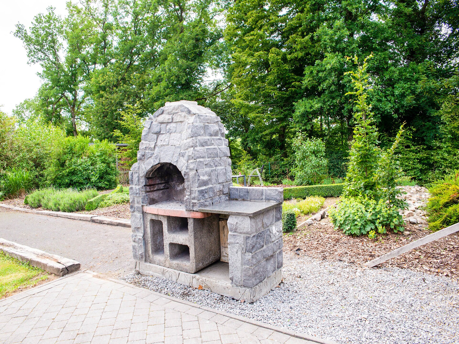 12-persoons vakantiehuis met tuin en speeltoestellen in Durbuy - foto 28