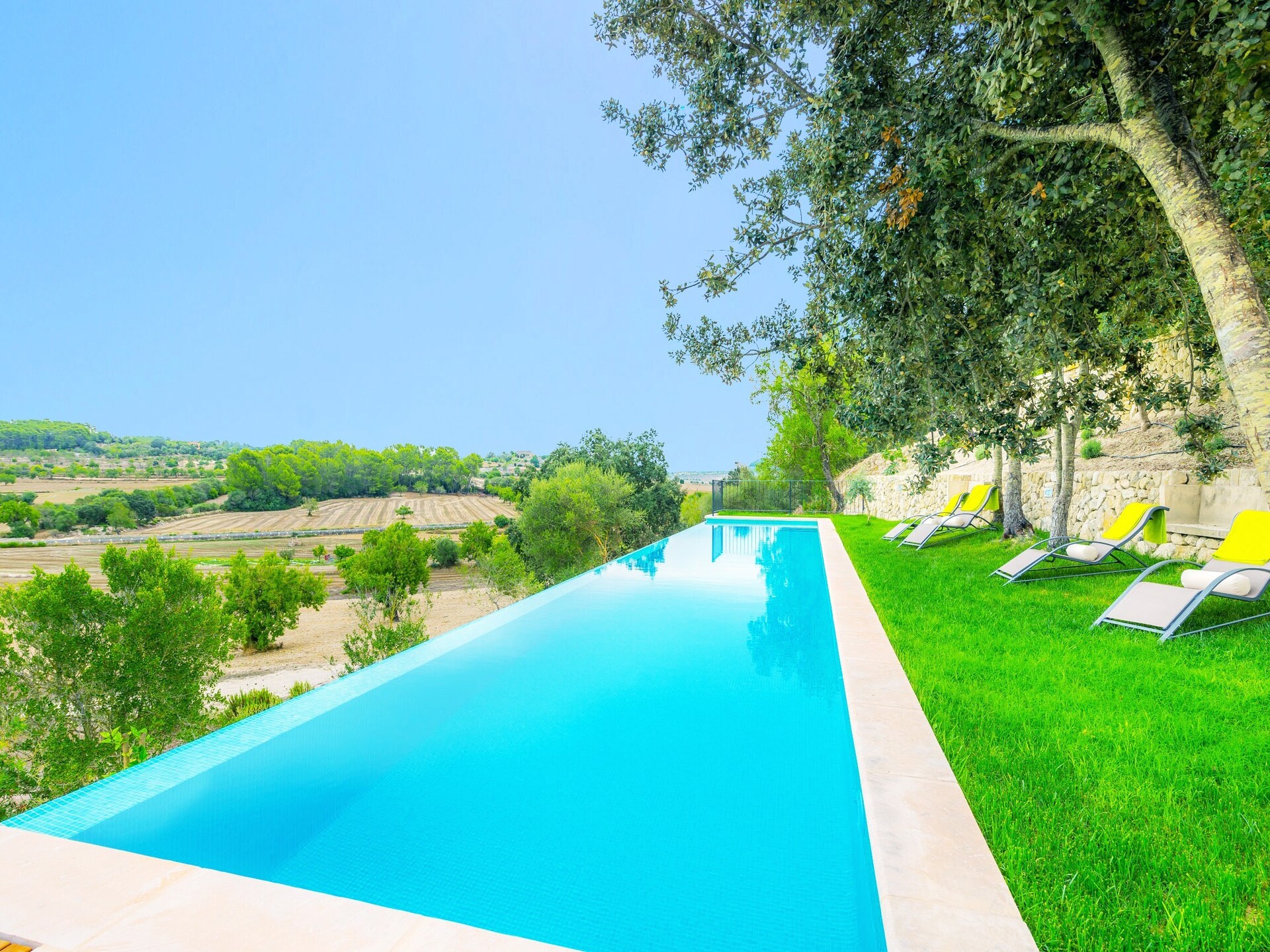 Vrijstaande villa met privézwembad aan de golfbaan in Lloret de Vistalegre - foto 1