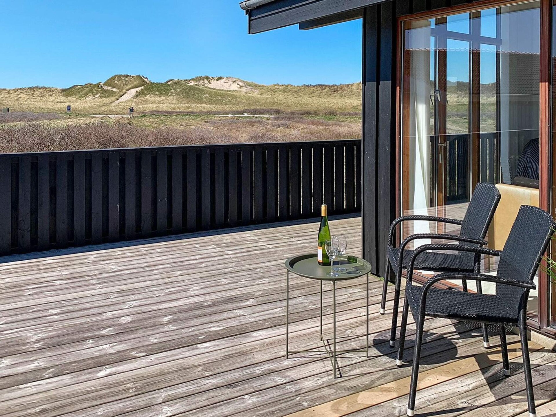 Ruim vakantiehuis met duinenzicht op 50m van Noordzeestrand in Nørlev - foto 6