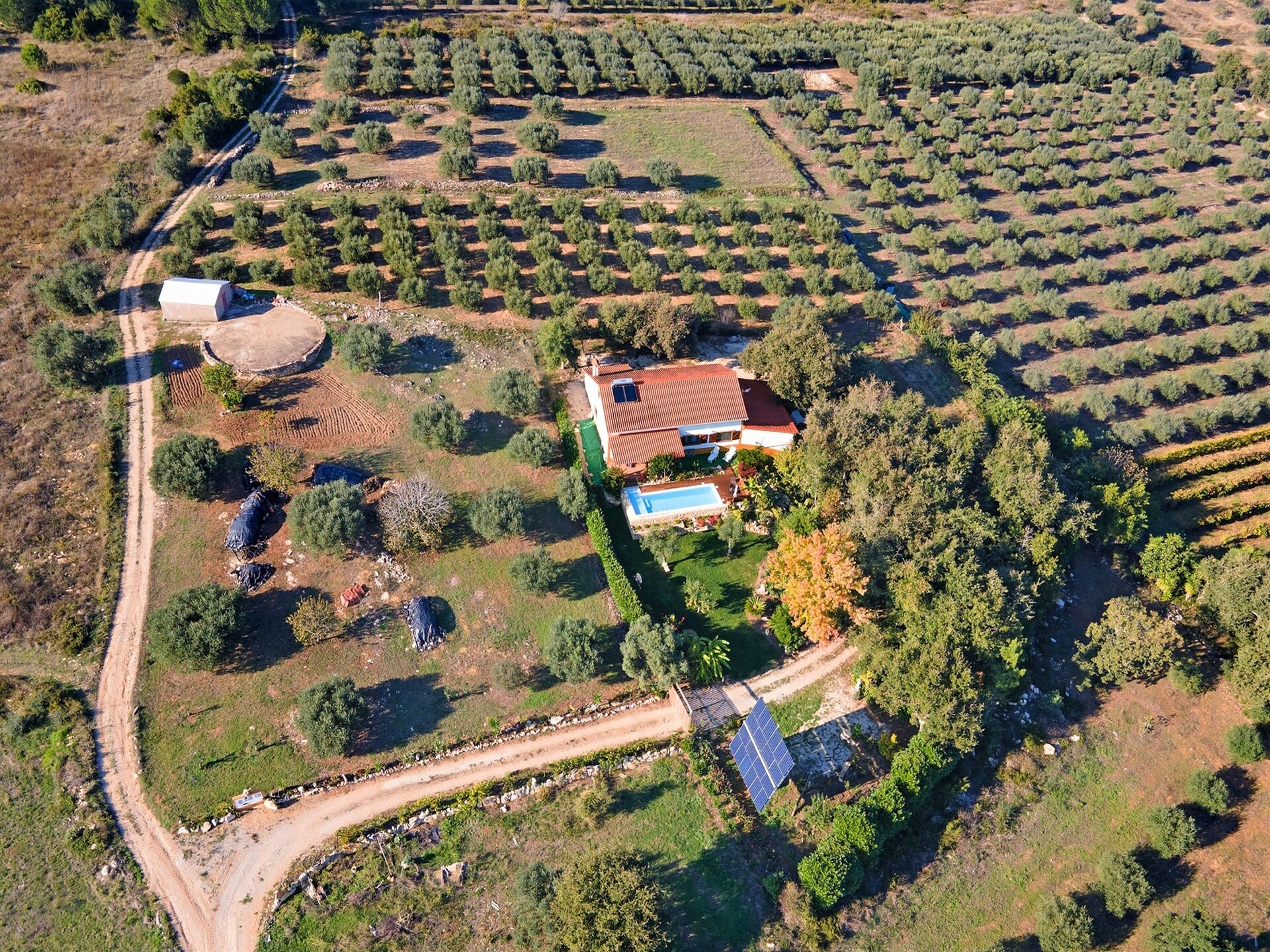 Vrijstaande villa met privézwembad en omheinde tuin bij Carcavelos - foto 24