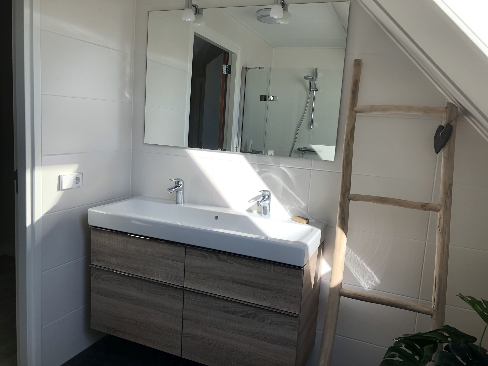 Luxe designvilla Piet Boon voor 8 personen op Resort Waterrijk Oesterdam - foto 10