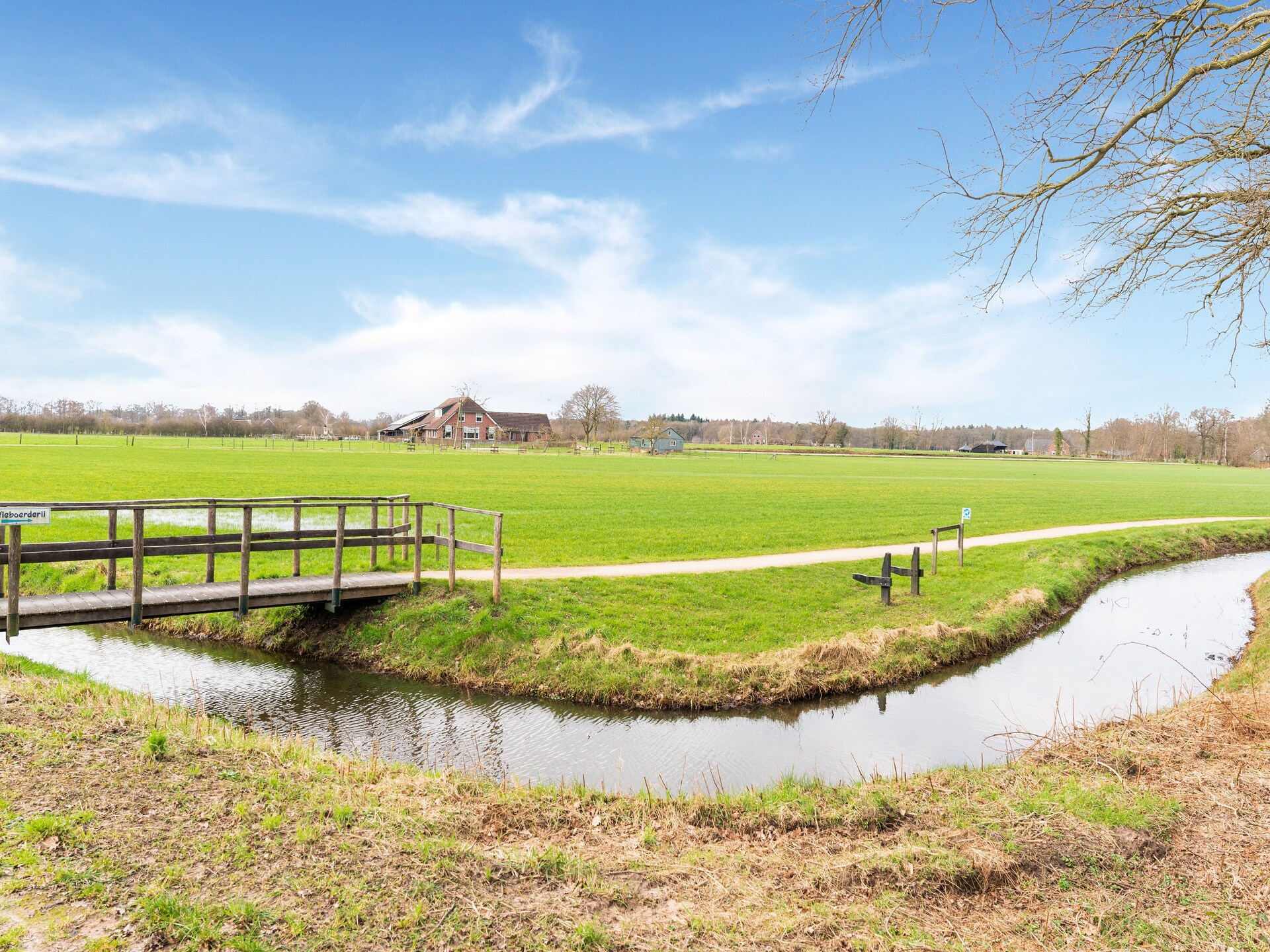 Luxe woonboerderij met bubbelbad in landelijke Achterhoek - foto 6