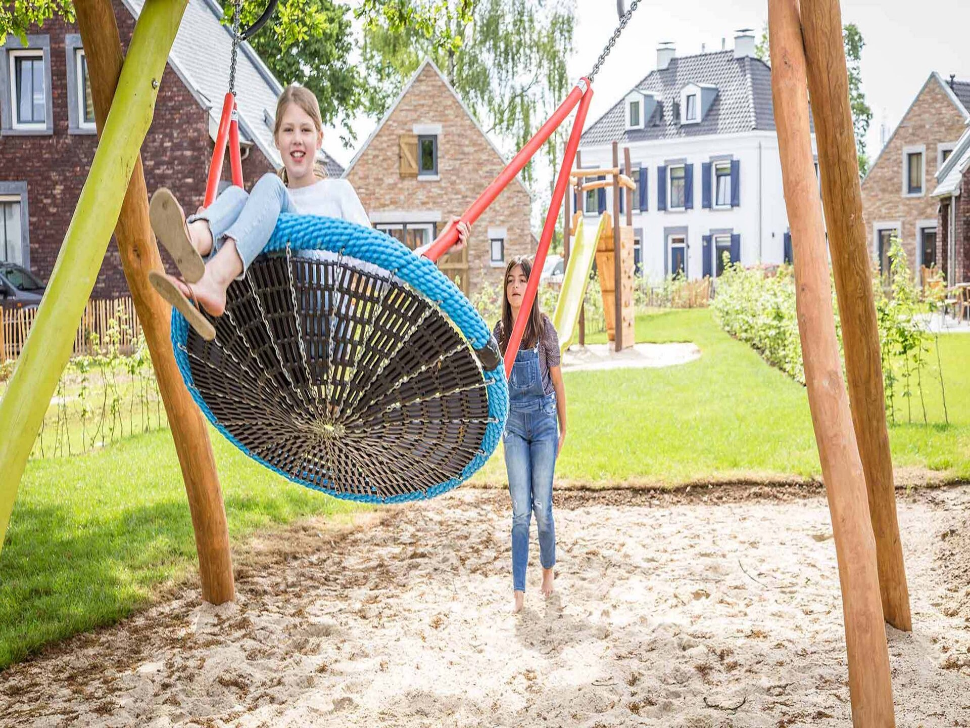 Vrijstaande familievilla op vakantiepark met tuin, bubbelbad en speelweide - foto 22