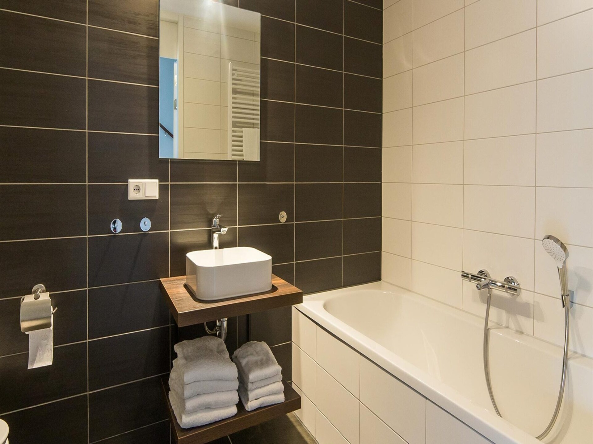 Luxe vakantiehuis met sauna en tuin, hartje Maastricht - foto 14