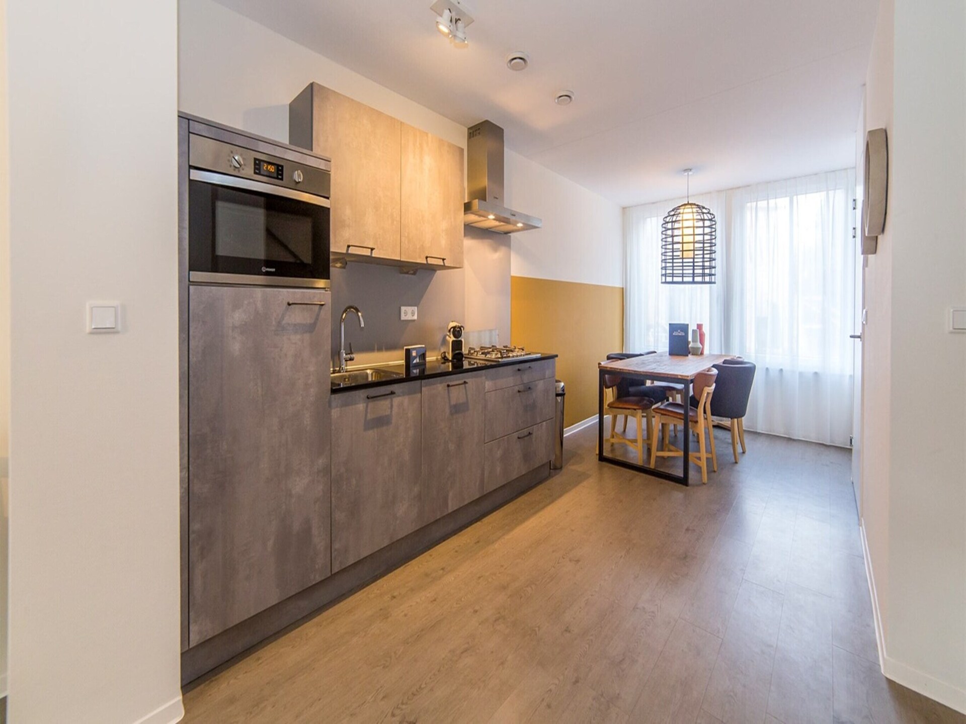 Luxe vakantiehuis met sauna en tuin, hartje Maastricht - foto 10
