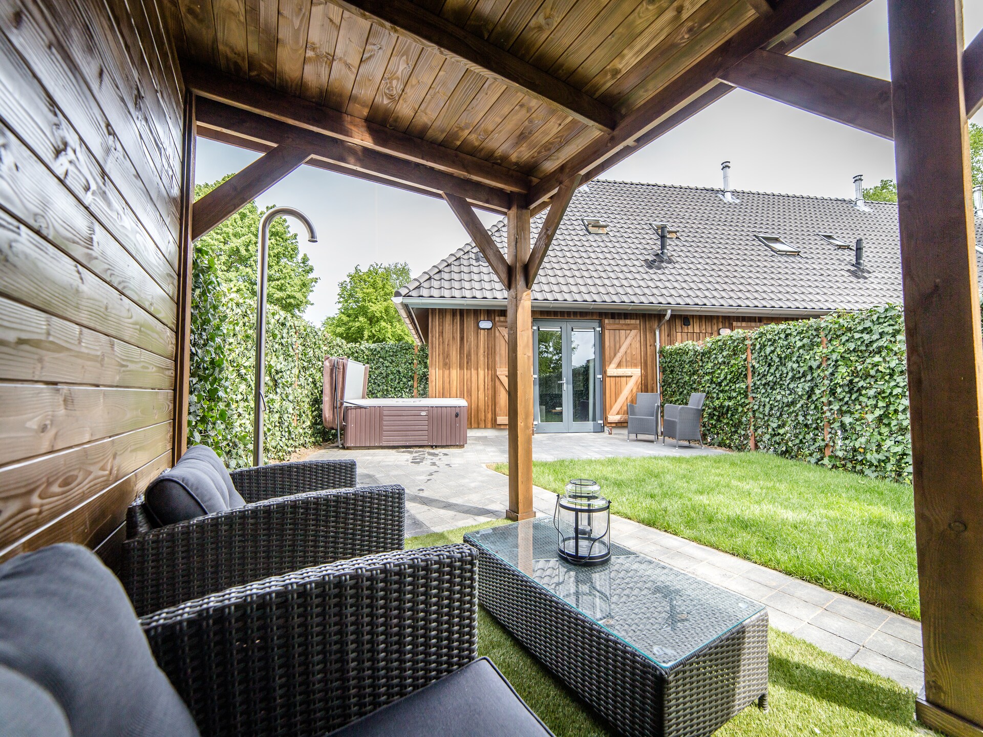 Wellnessvilla met privéhottub en sauna in hartje Limburg - foto 11