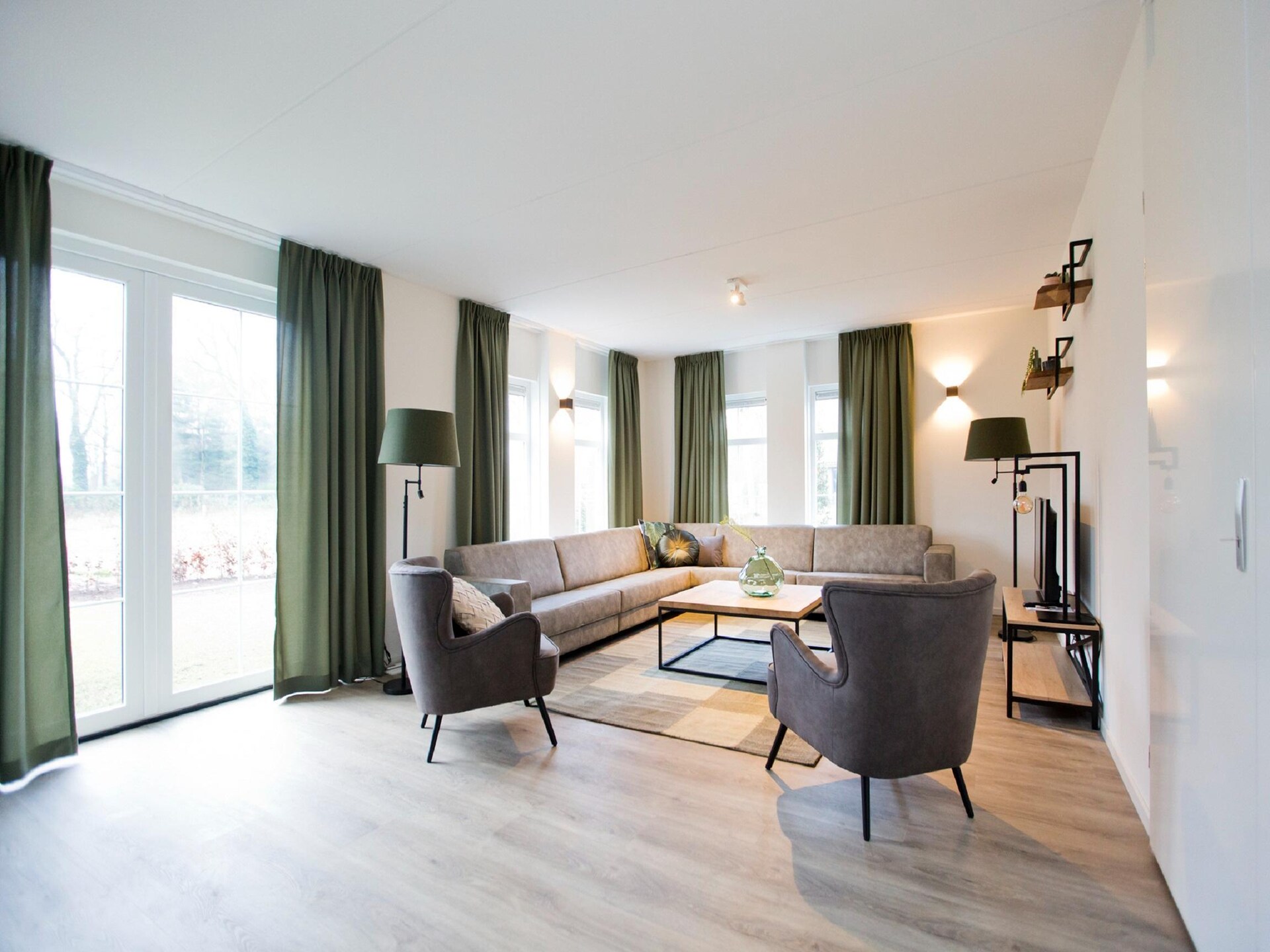 Luxe groepsvilla voor 24 personen aan het water op de Veluwe - foto 8