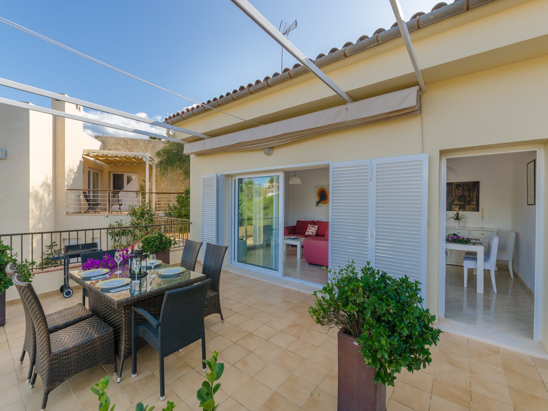 Appartement met directe toegang tot de idyllische baai van Cala Mandia - foto 4
