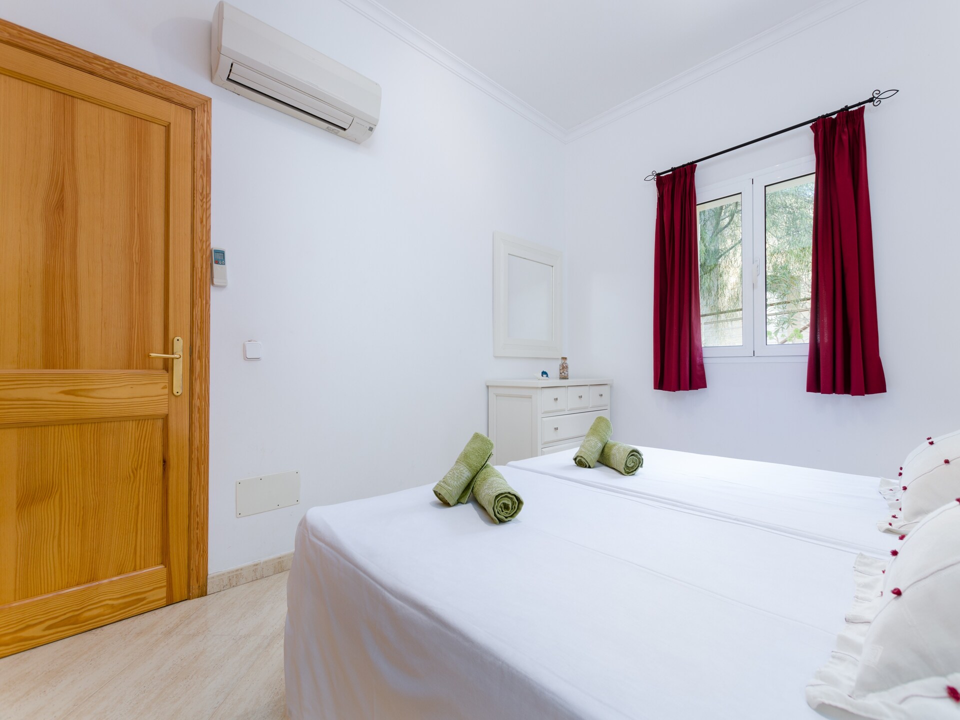 Appartement met directe toegang tot de idyllische baai van Cala Mandia - foto 19