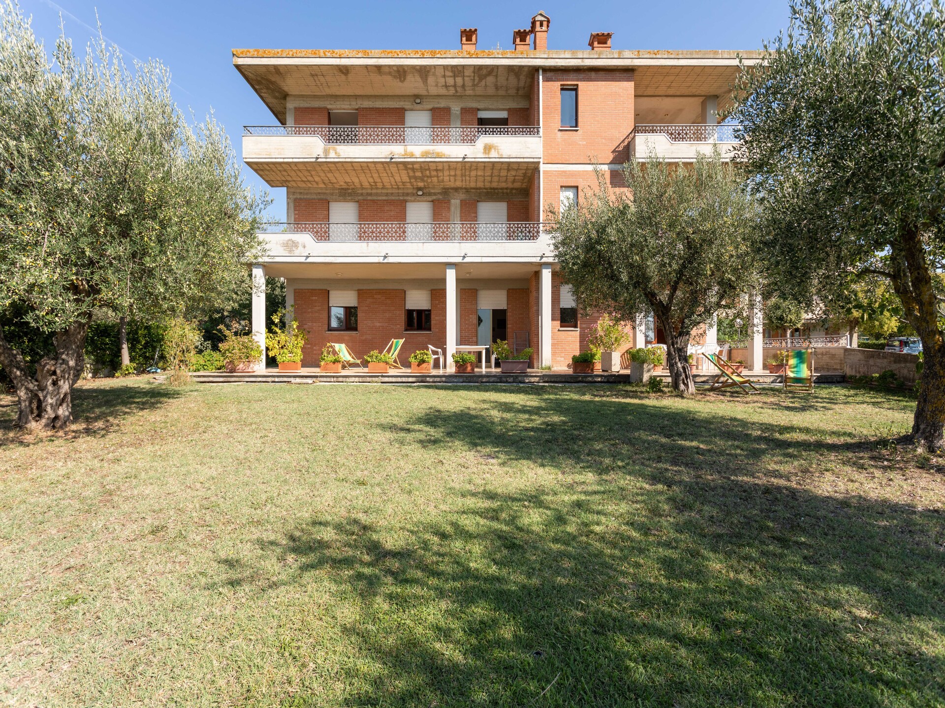 Ruim appartement in Tuoro sul Trasimeno nabij het meer - foto 27