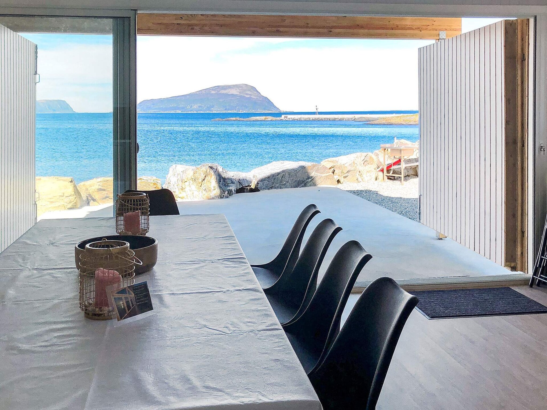 Authentieke rorbu aan de fjord met panoramisch uitzicht en visbootverhuur - foto 17