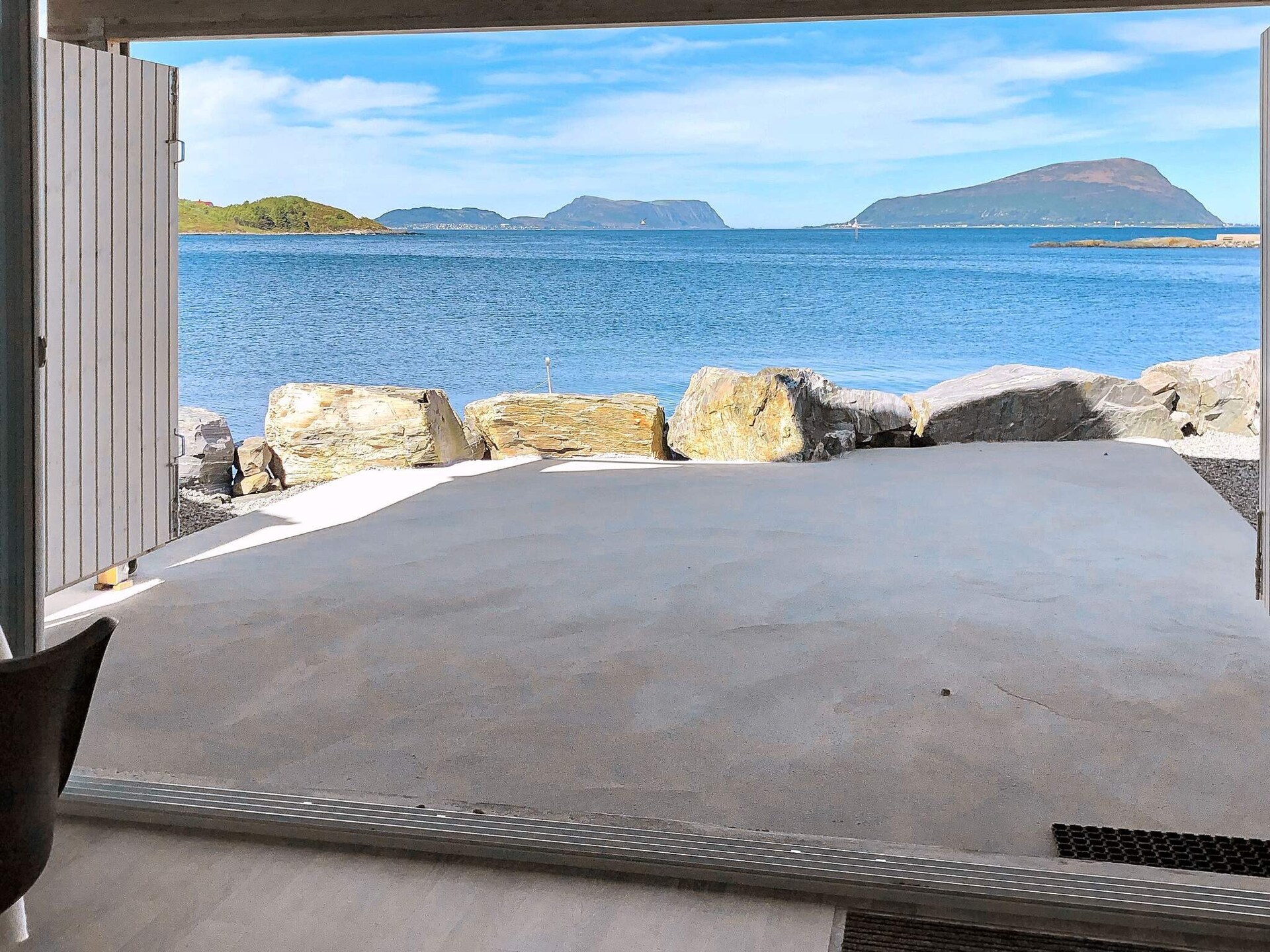 Authentieke rorbu aan de fjord met panoramisch uitzicht en visbootverhuur - foto 21