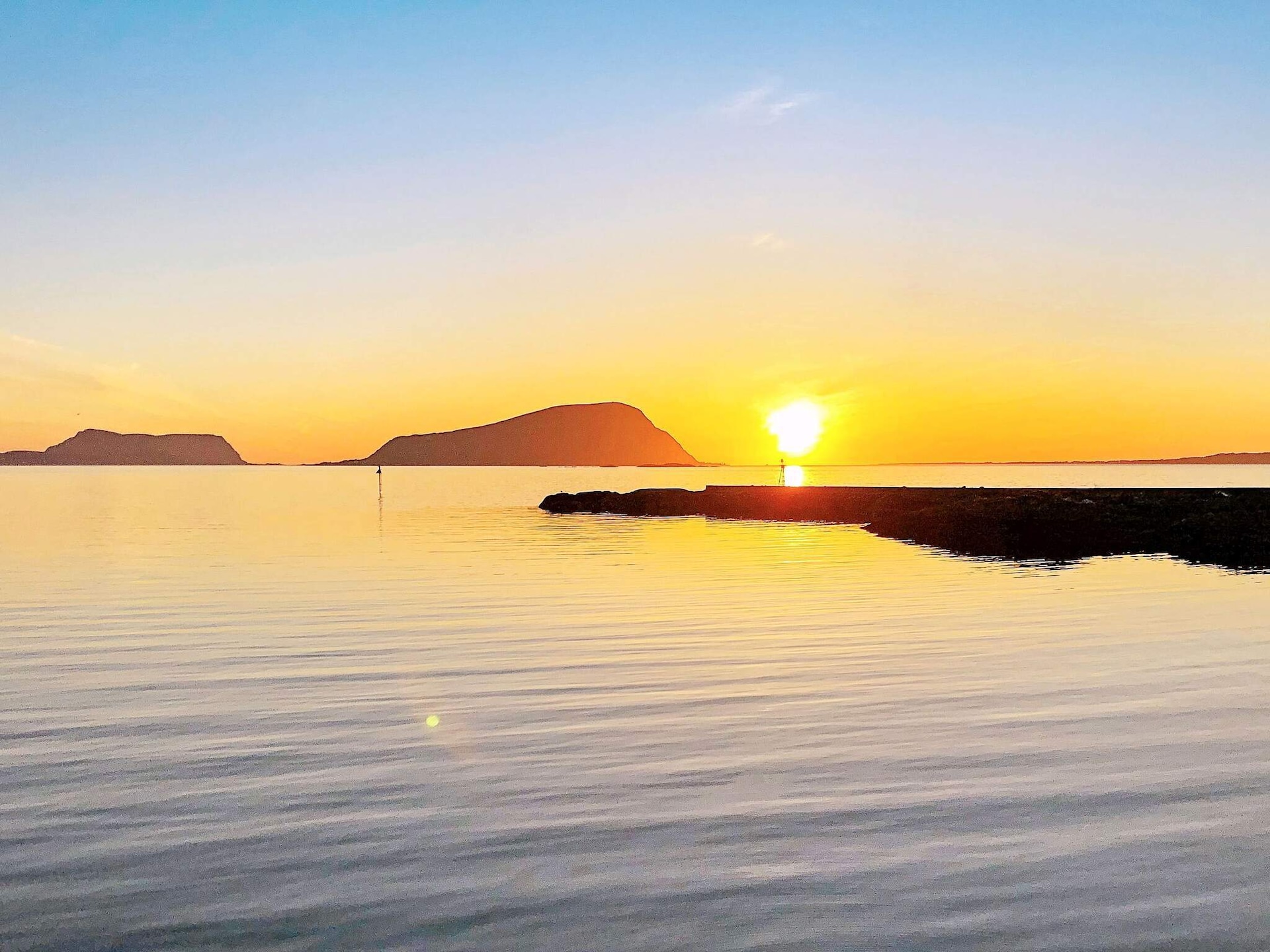 Authentieke rorbu aan de fjord met panoramisch uitzicht en visbootverhuur - foto 29
