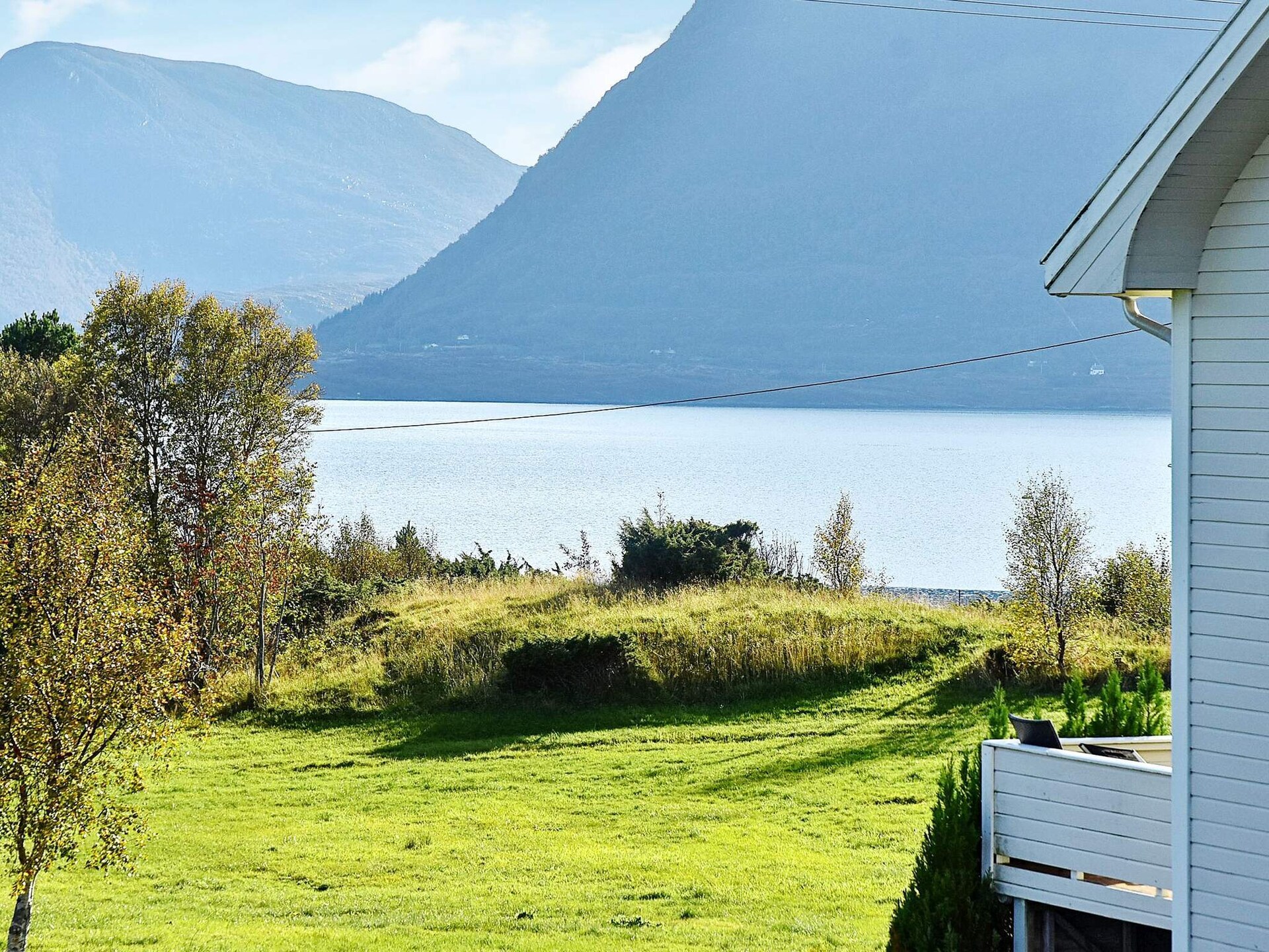 Fjorduitzicht voor 10 personen met jacuzzi en bootverhuur in Midsund - foto 3