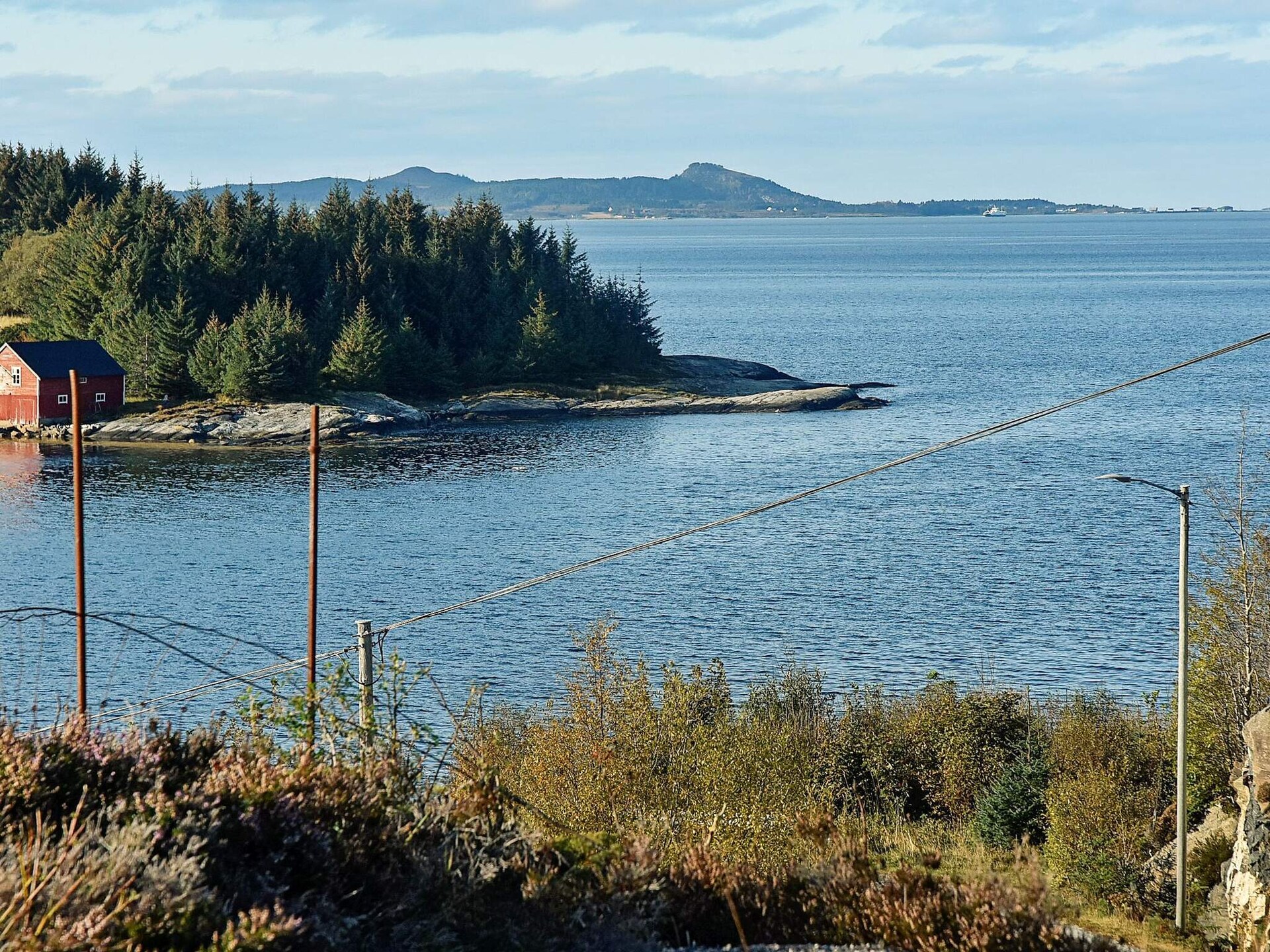Fjorduitzicht voor 10 personen met jacuzzi en bootverhuur in Midsund - foto 35