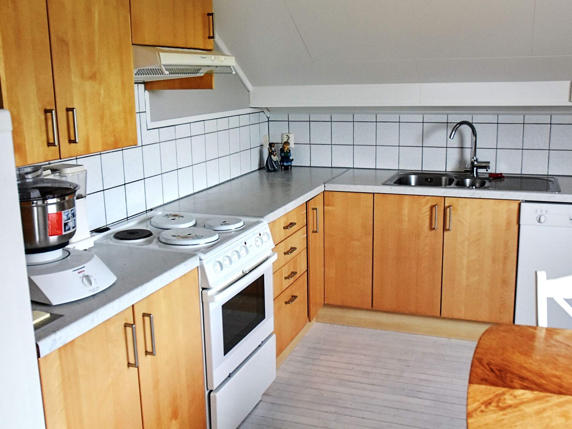 Fjorduitzicht voor 10 personen met jacuzzi en bootverhuur in Midsund - foto 24