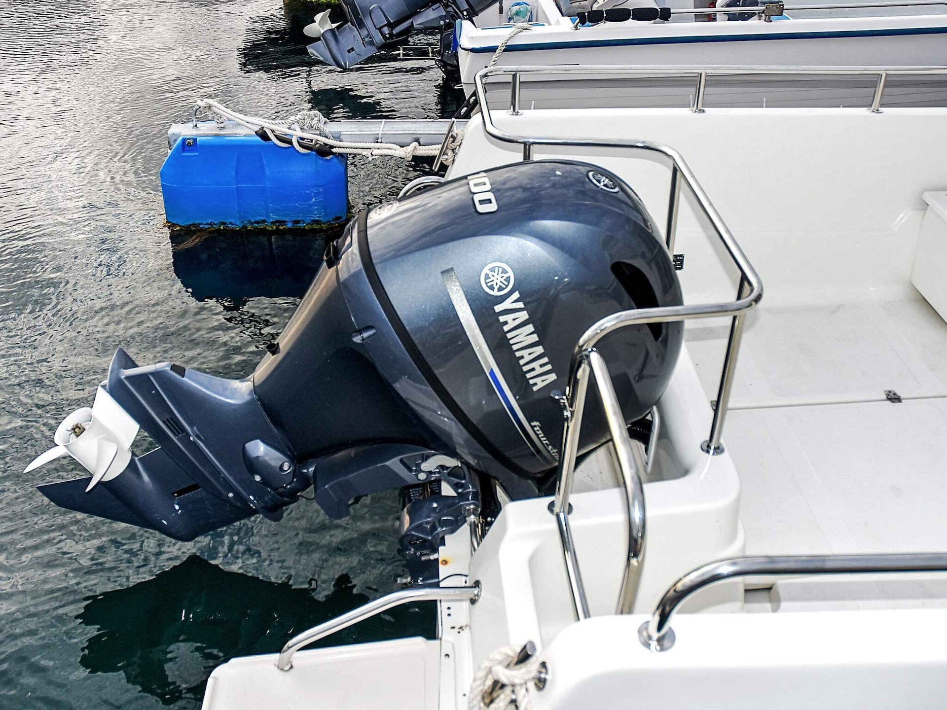 Fjorduitzicht voor 10 personen met jacuzzi en bootverhuur in Midsund - foto 47