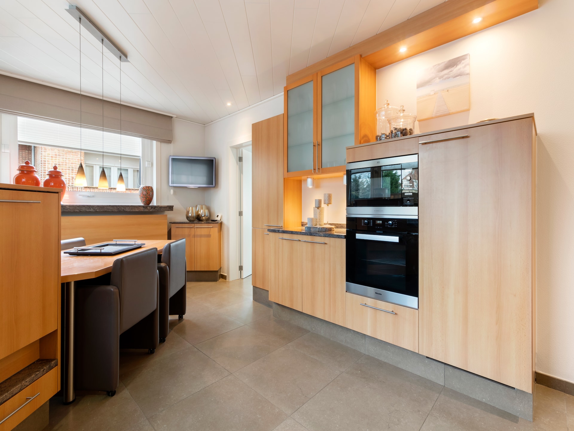 Aan het strand: Ruim vakantiehuis Villa Juliana in De Panne - foto 17