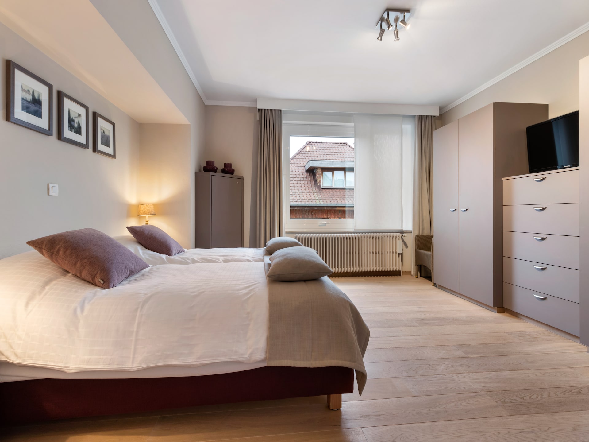 Aan het strand: Ruim vakantiehuis Villa Juliana in De Panne - foto 25