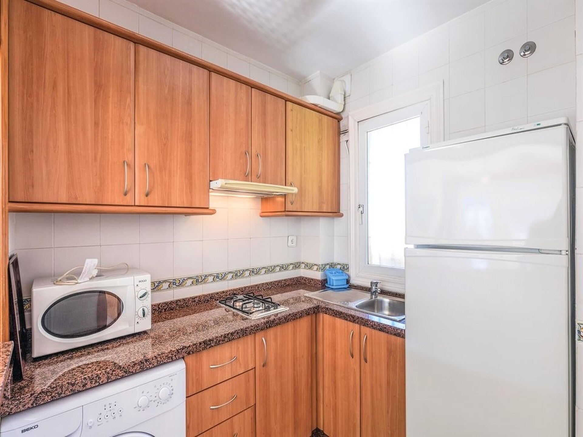 Zonnig appartement in Roquetas de Mar met zwembad, dichtbij strand en golfbaan - foto 14