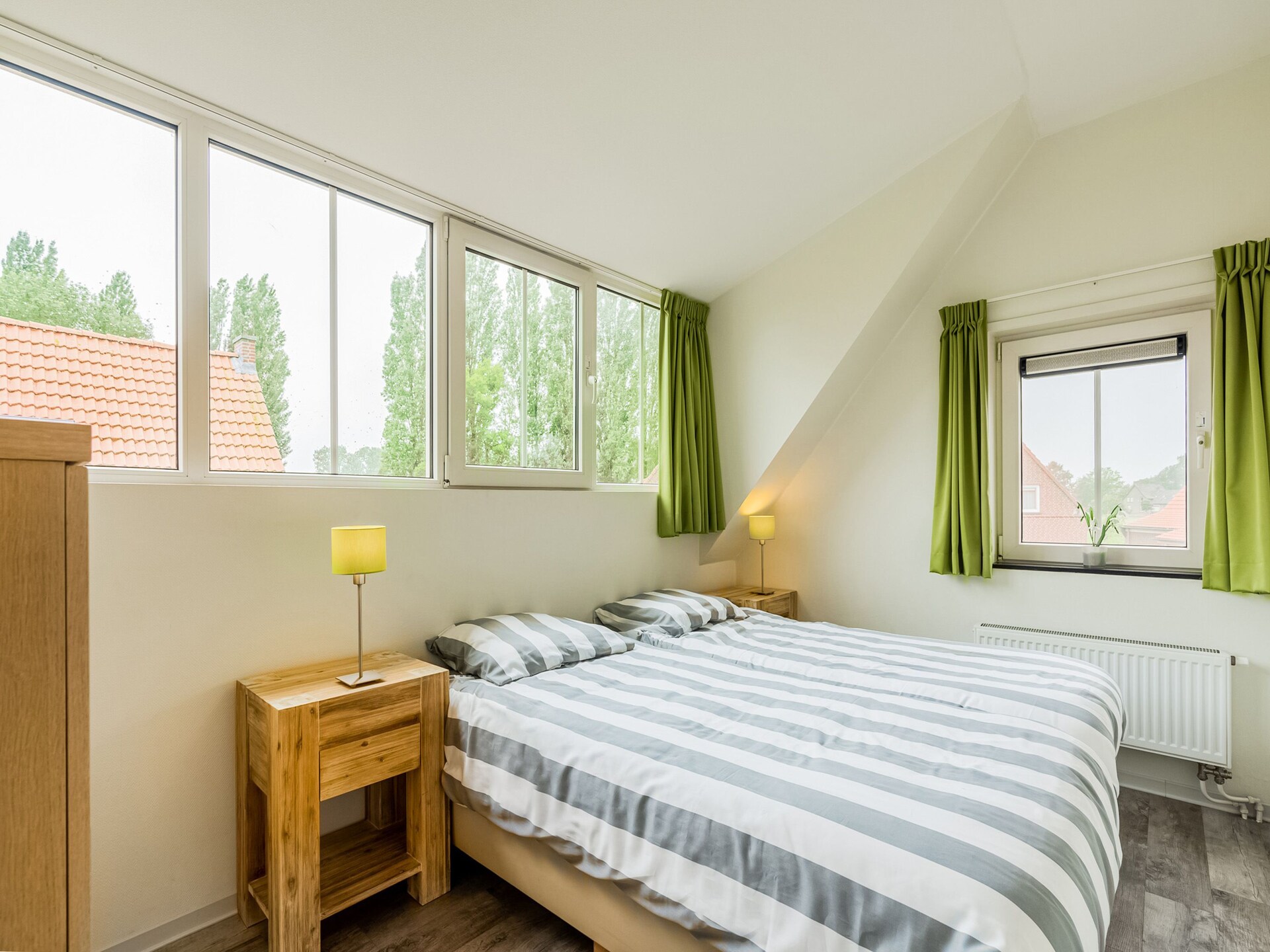 Vrijstaand vakantiehuis met omheinde tuin in Breskens, 1 km van het strand - foto 18