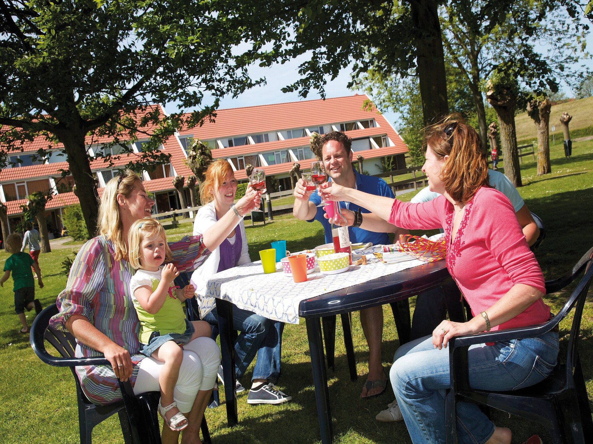 Modern vakantieappartement aan Grevelingenmeer in Zeeland - foto 12