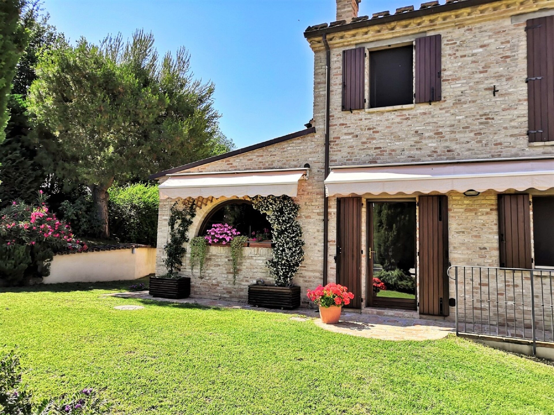 Villa i Girasoli Venti: ruime familievilla met privézwembad in de heuvels van Marche - foto 13