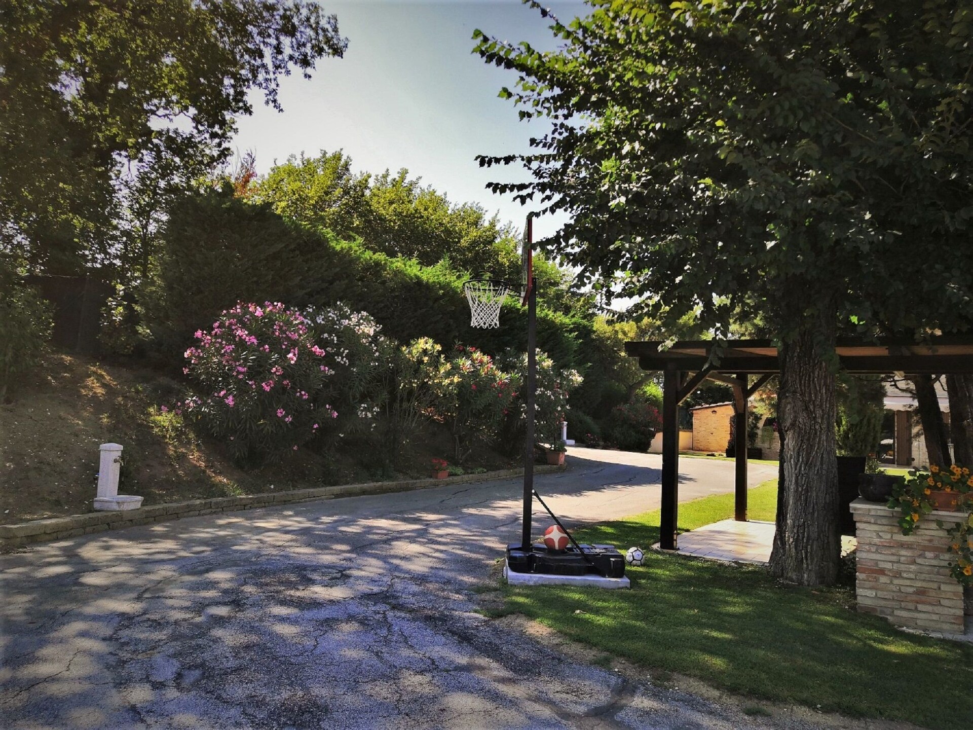 Villa i Girasoli Venti: ruime familievilla met privézwembad in de heuvels van Marche - foto 16