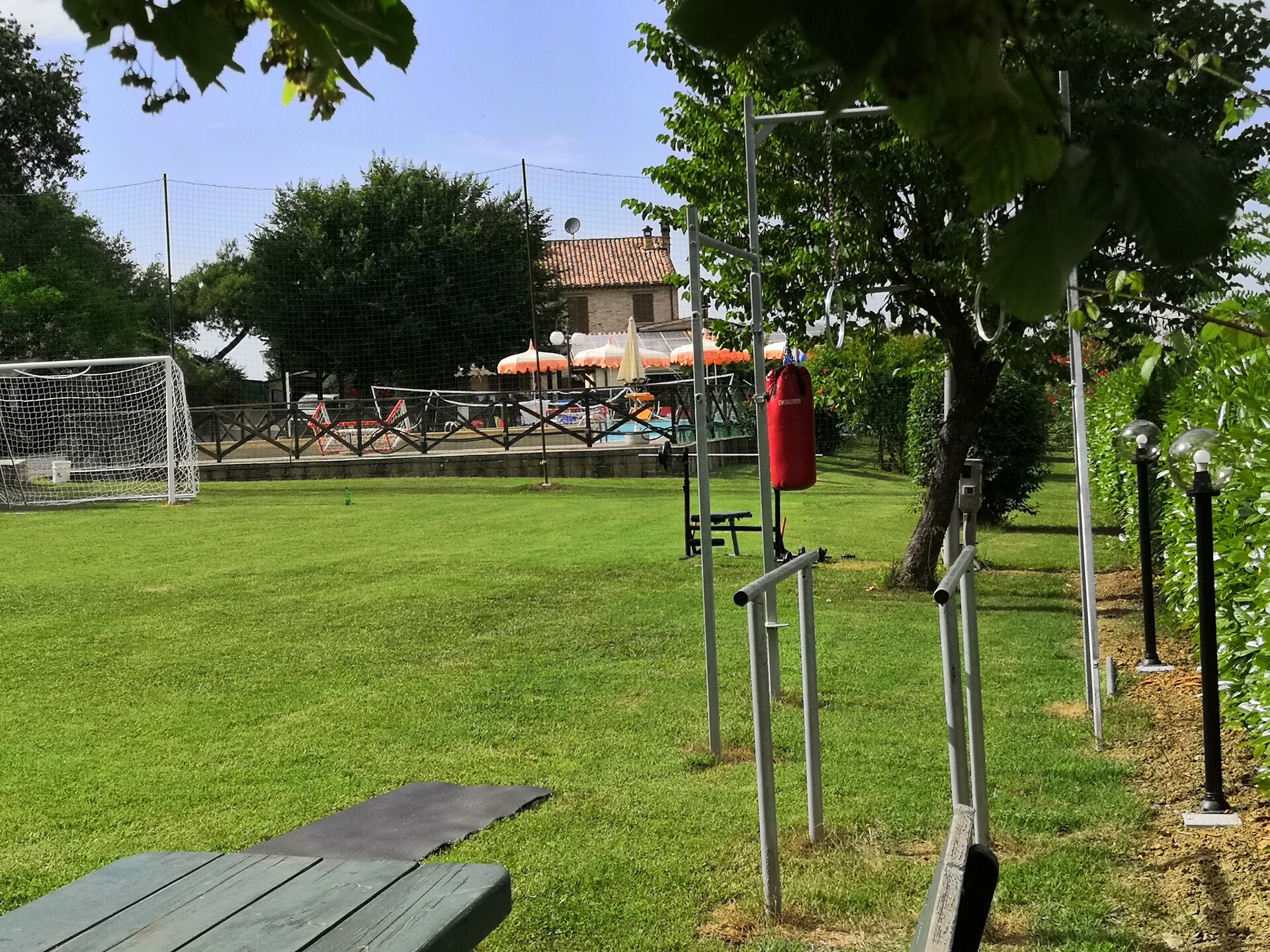 Villa i Girasoli Venti: ruime familievilla met privézwembad in de heuvels van Marche - foto 46