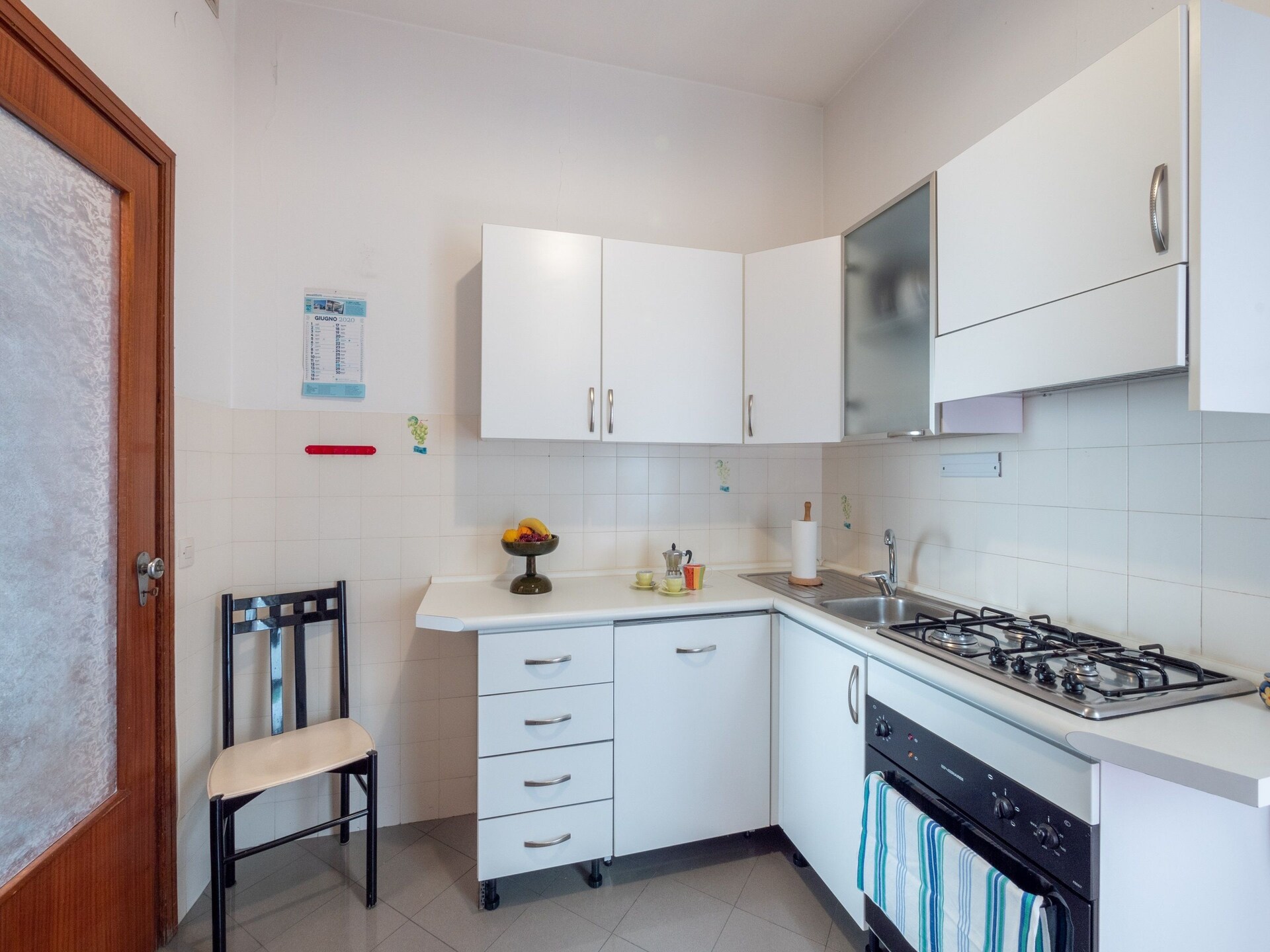 Ruim appartement in hartje Fano op 200m van zee met balkon - foto 9