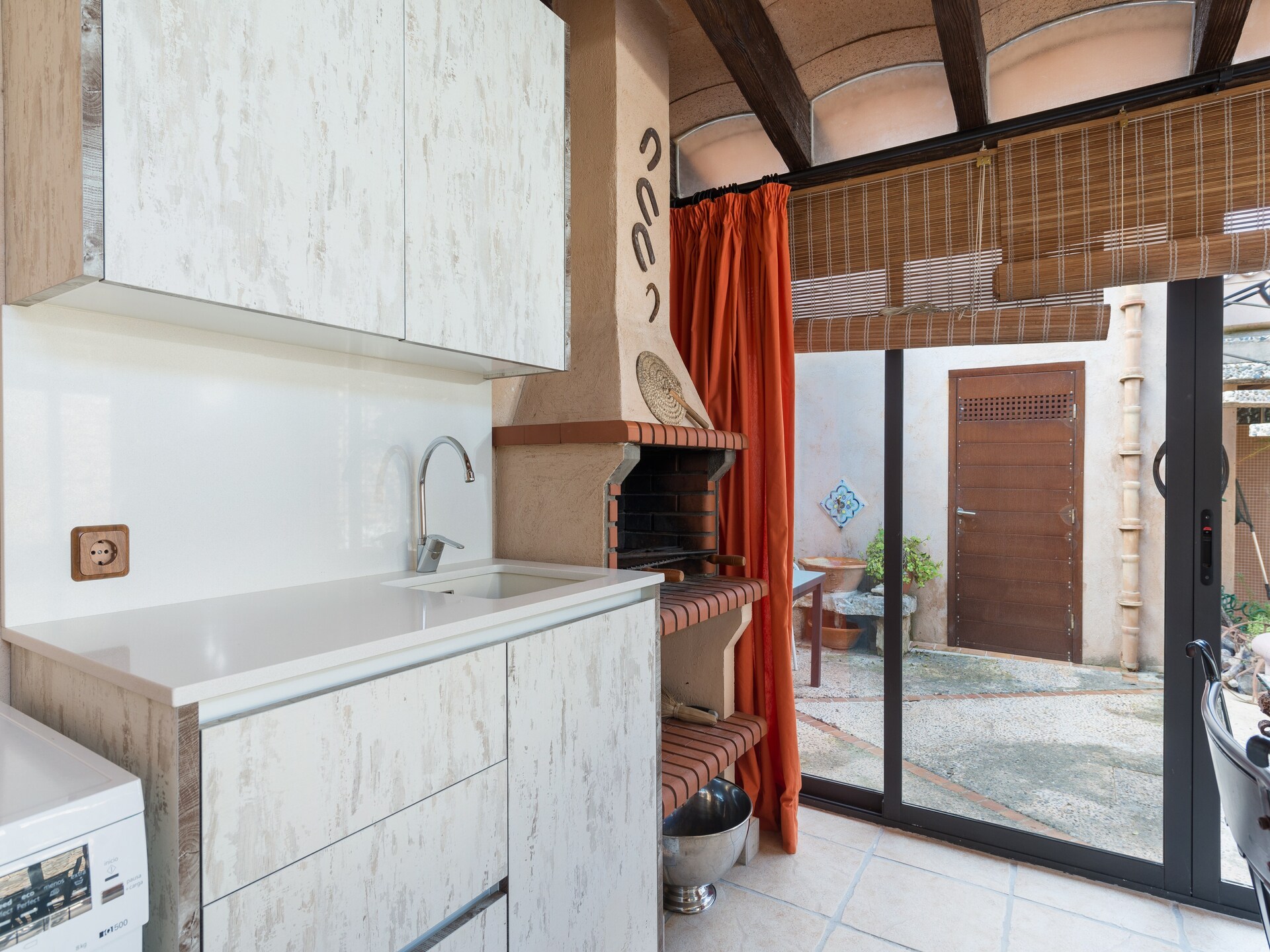 Authentieke villa met privézwembad in het hart van Llubí voor 10 personen - foto 10