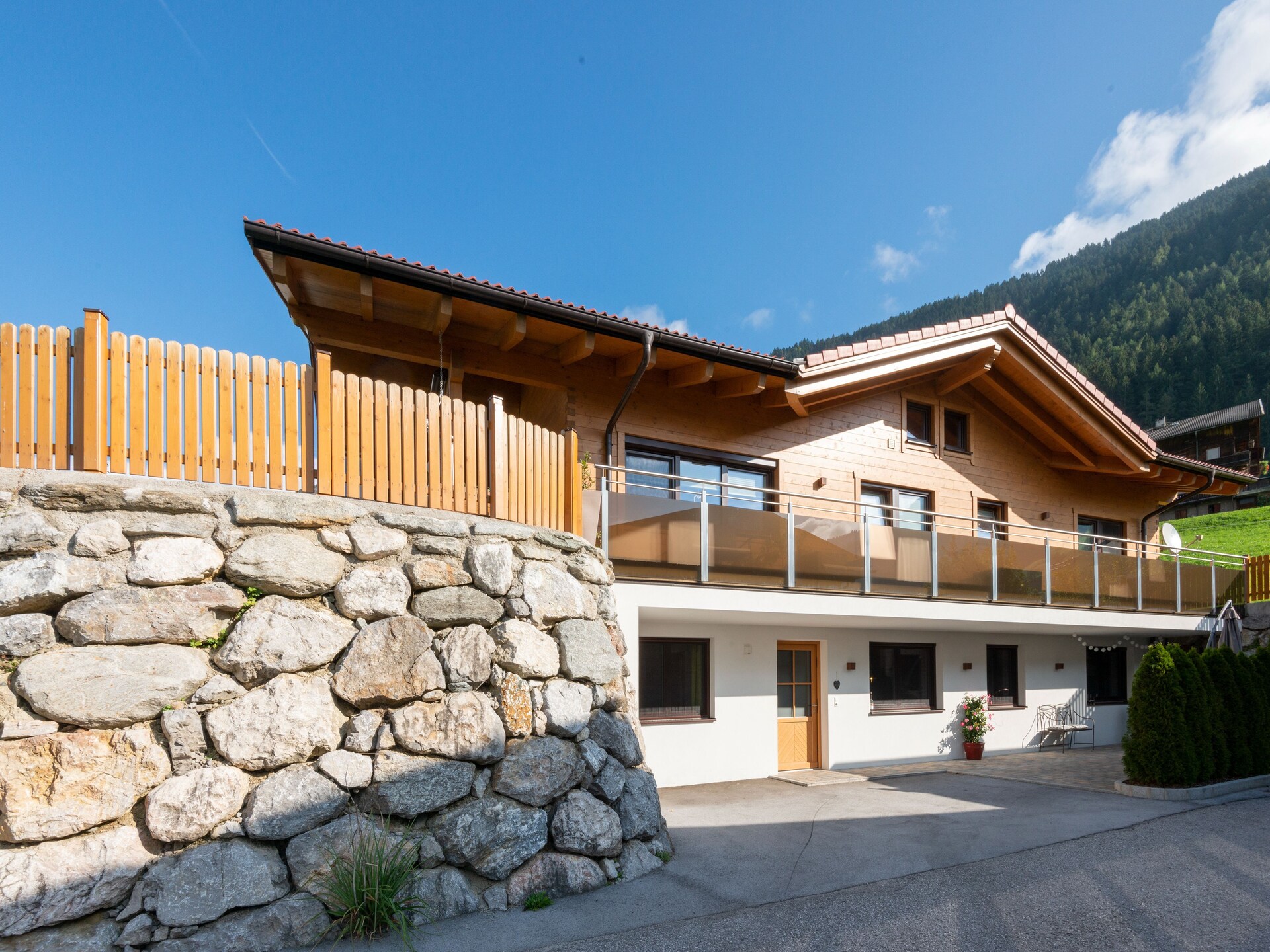 Haus Dengg: Knus appartement in het bos bij Zillertal, 5 km van de piste - foto 9