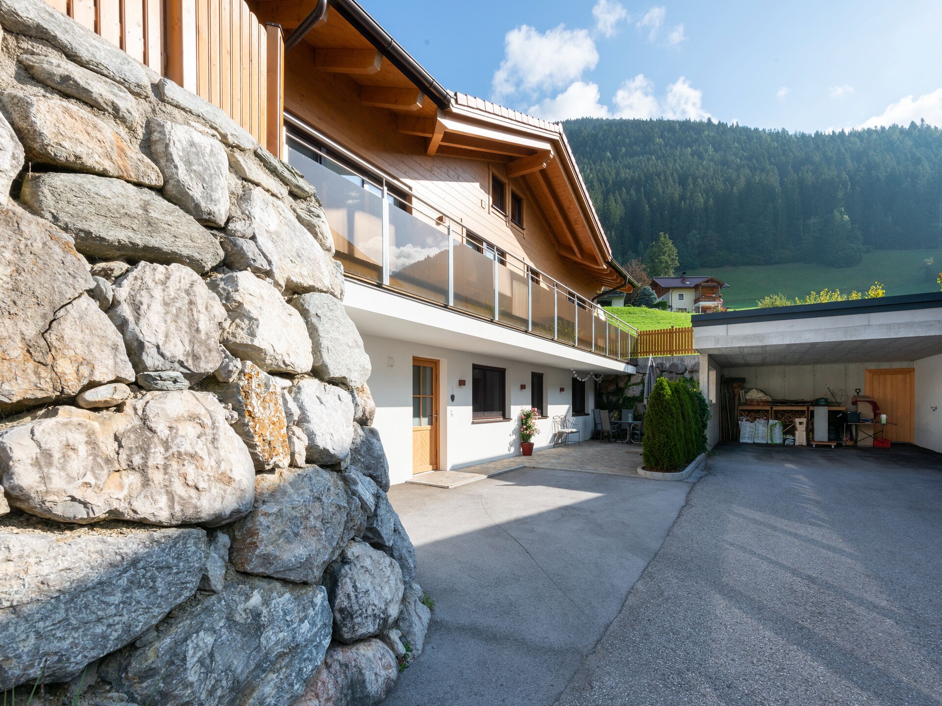 Haus Dengg: Knus appartement in het bos bij Zillertal, 5 km van de piste - foto 10