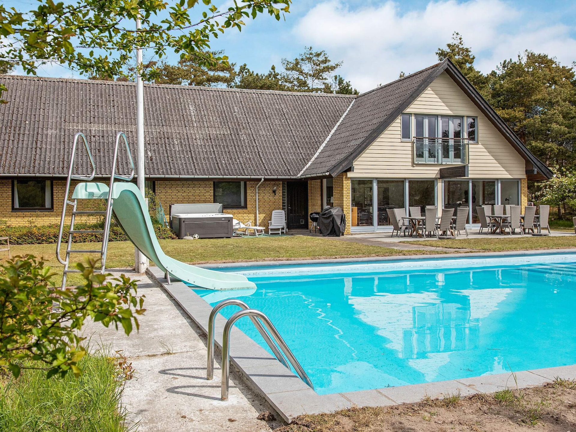 14-persoons vakantiehuis aan zee in Sjællands Odde met zwembad - foto 4