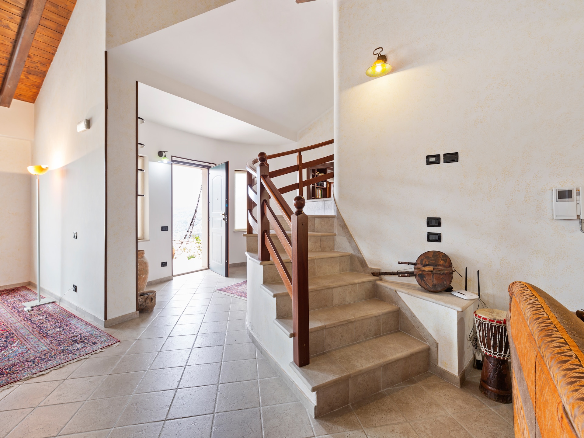 Ruime villa met privézwembad, fitness & jacuzzi in San Mango d'Aquino - foto 20