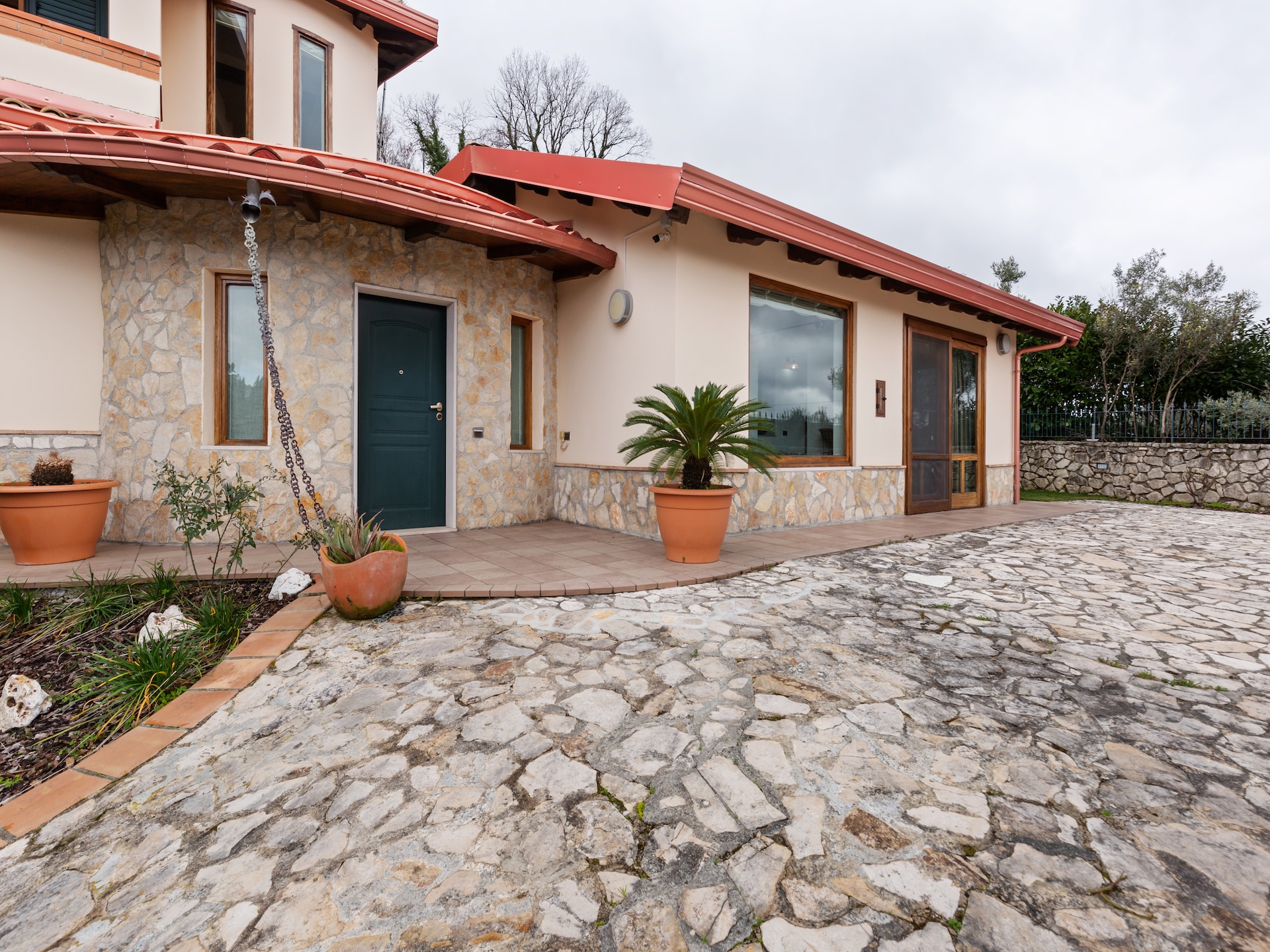Ruime villa met privézwembad, fitness & jacuzzi in San Mango d'Aquino - foto 8