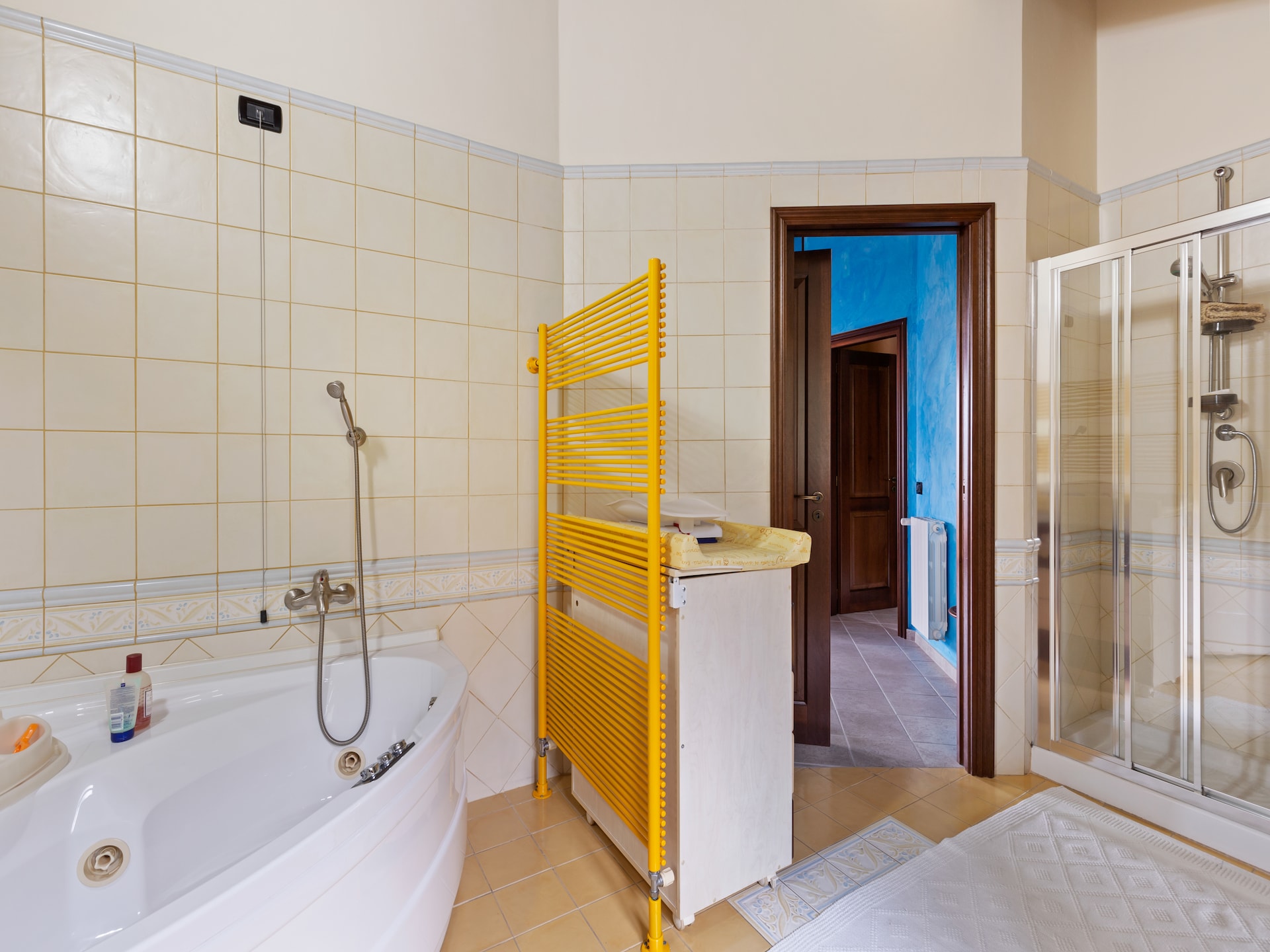 Ruime villa met privézwembad, fitness & jacuzzi in San Mango d'Aquino - foto 30