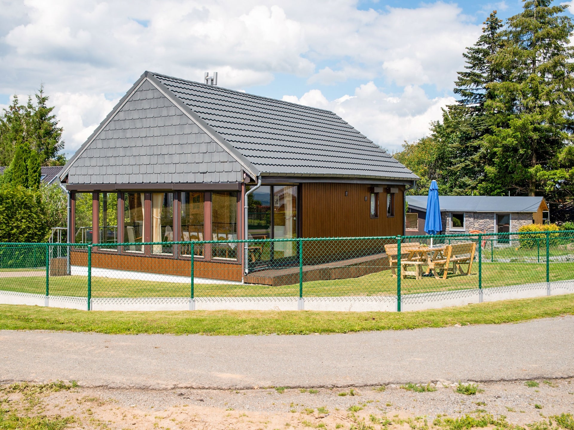 Ruim vakantiehuis voor 9 personen met sauna en tuin, vlakbij de skipistes - foto 7