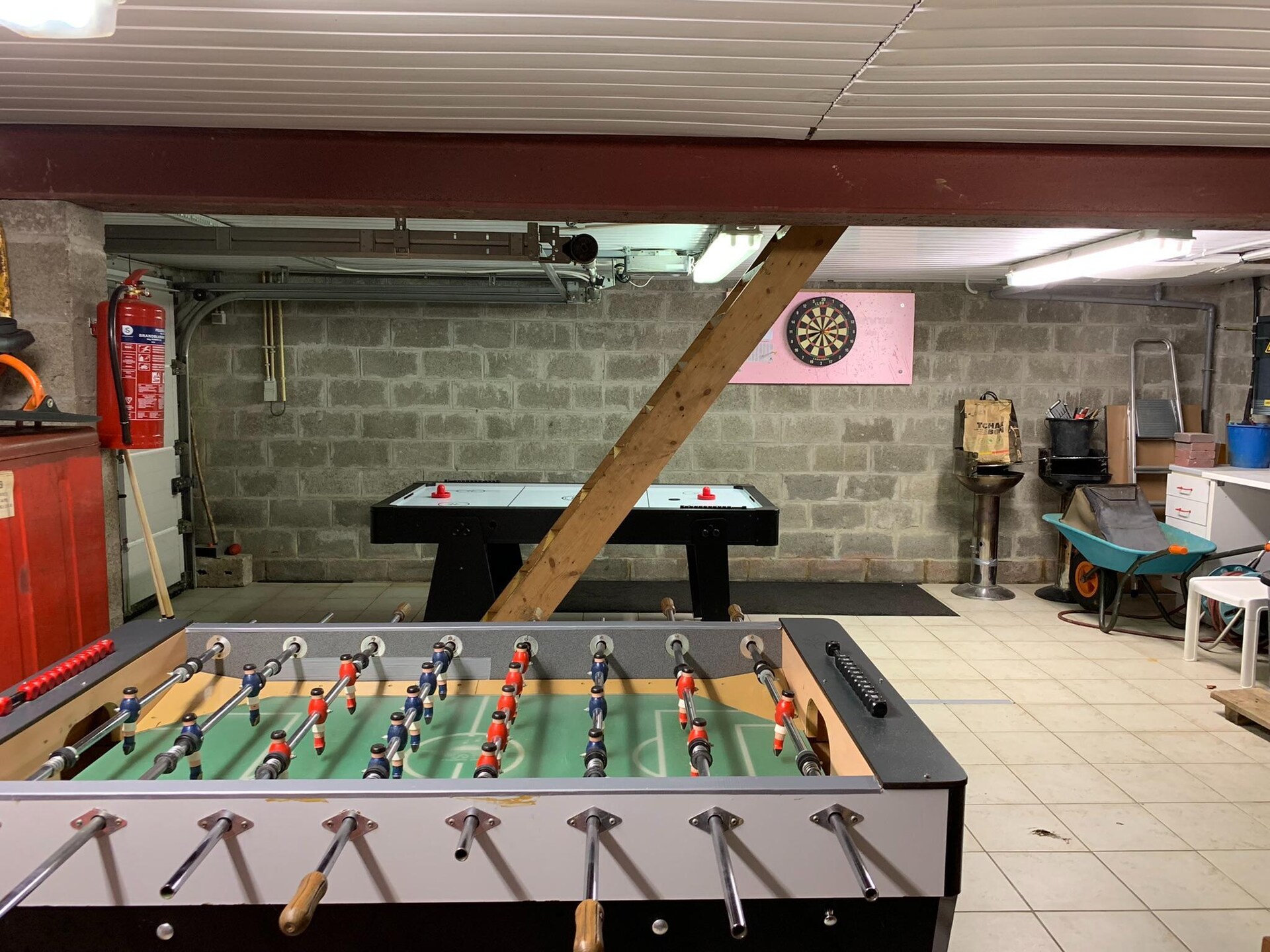 Ruim vakantiehuis voor 9 personen met sauna en tuin, vlakbij de skipistes - foto 24