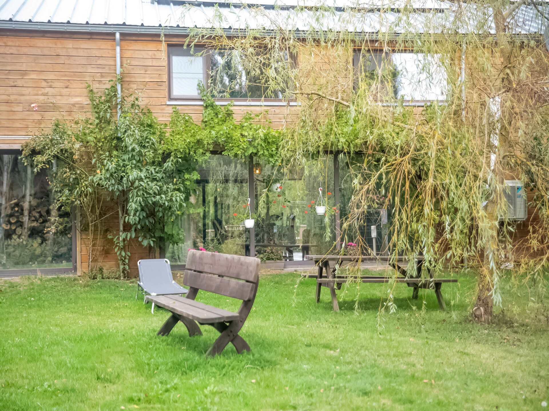 Sereen landhuis aan privévijver bij Florennes - foto 28