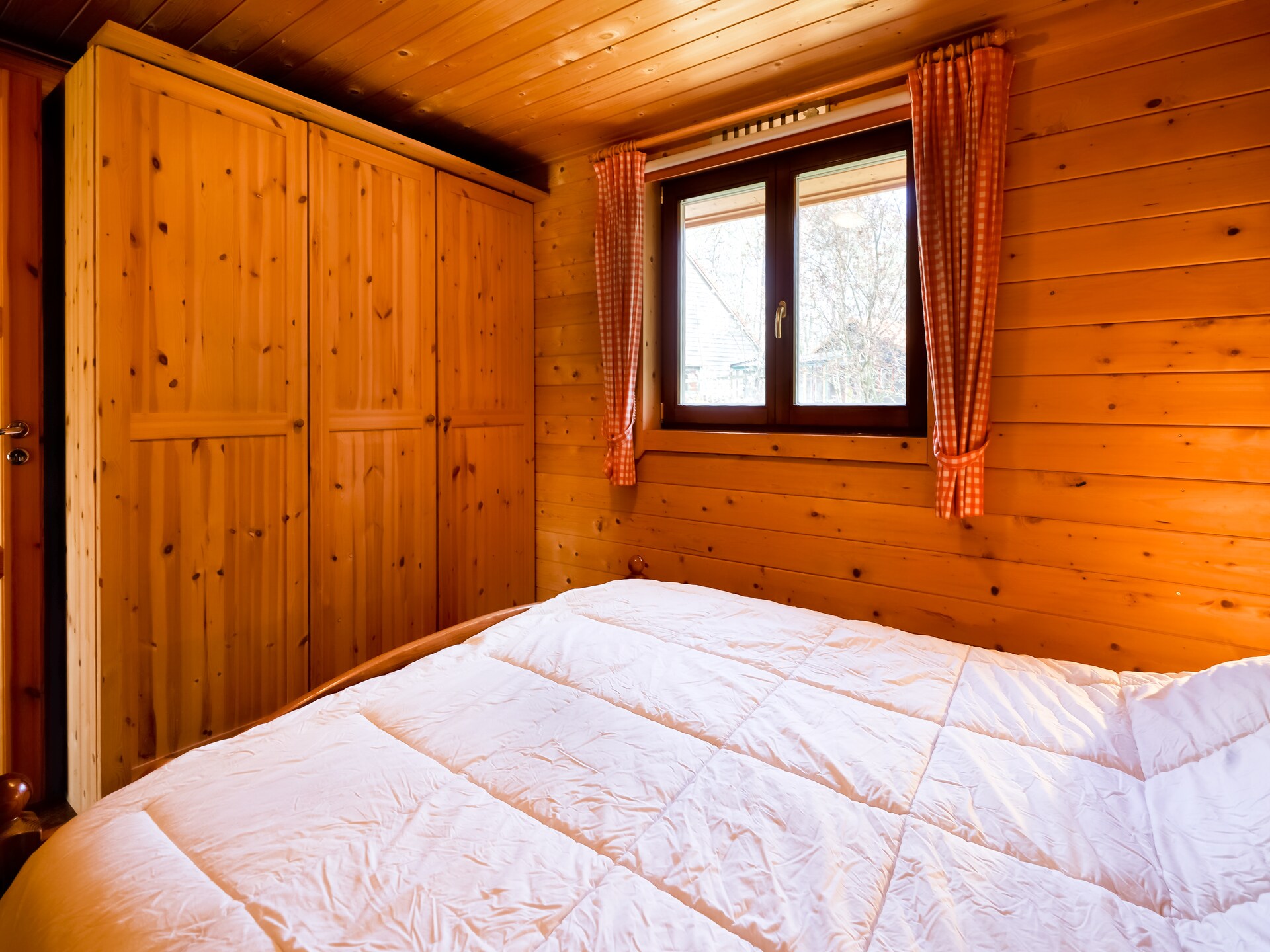 Finse bungalow in bosrijk Holten – rust, natuur en huisdieren welkom - foto 16