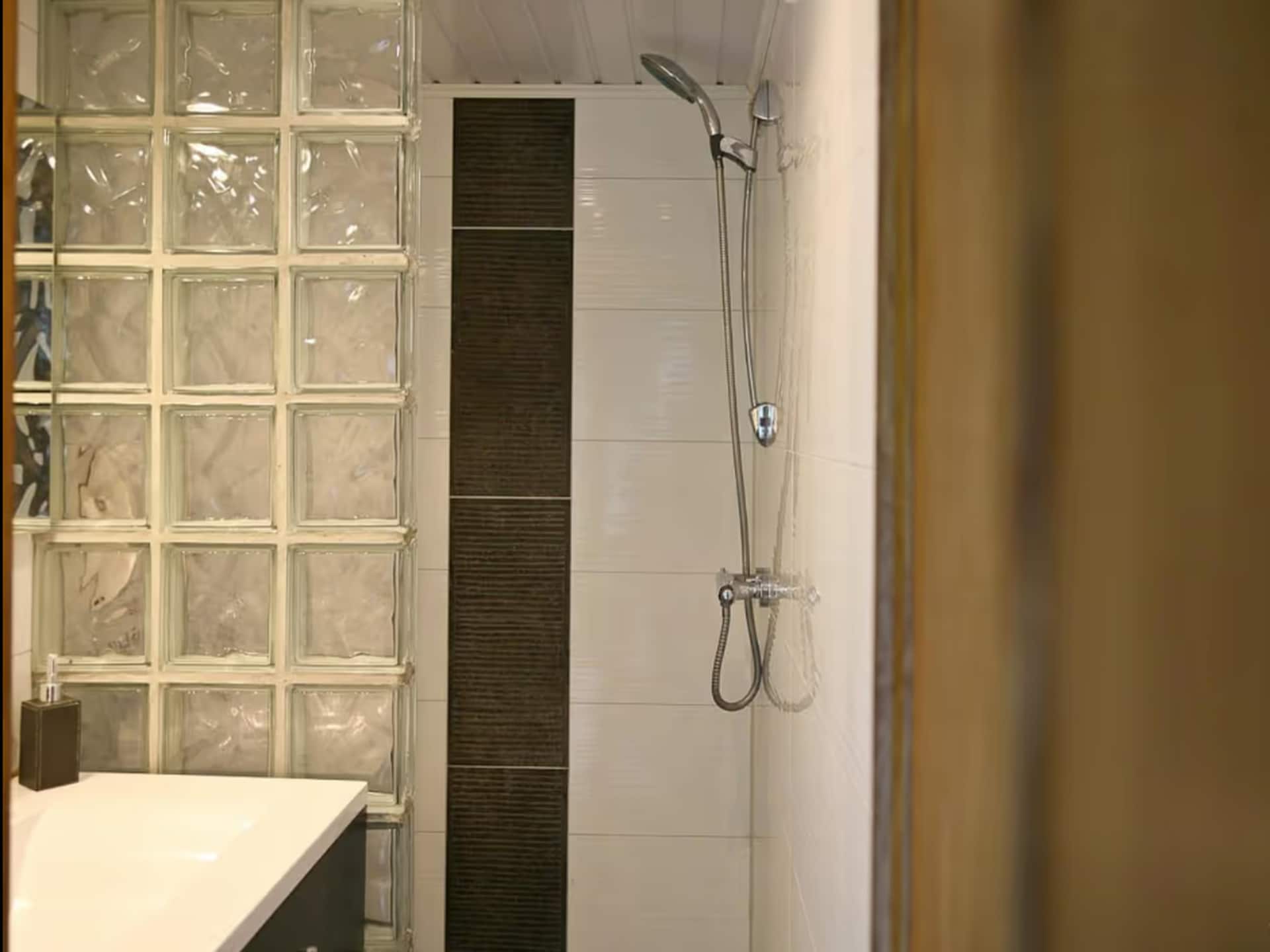 8-persoons villa met privézwembad in Hamoir Filot - foto 39