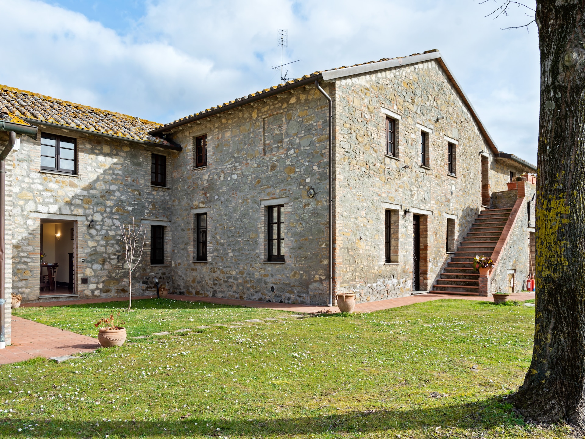 Sfeervol landhuis in Magione nabij het Trasimenomeer - foto 8