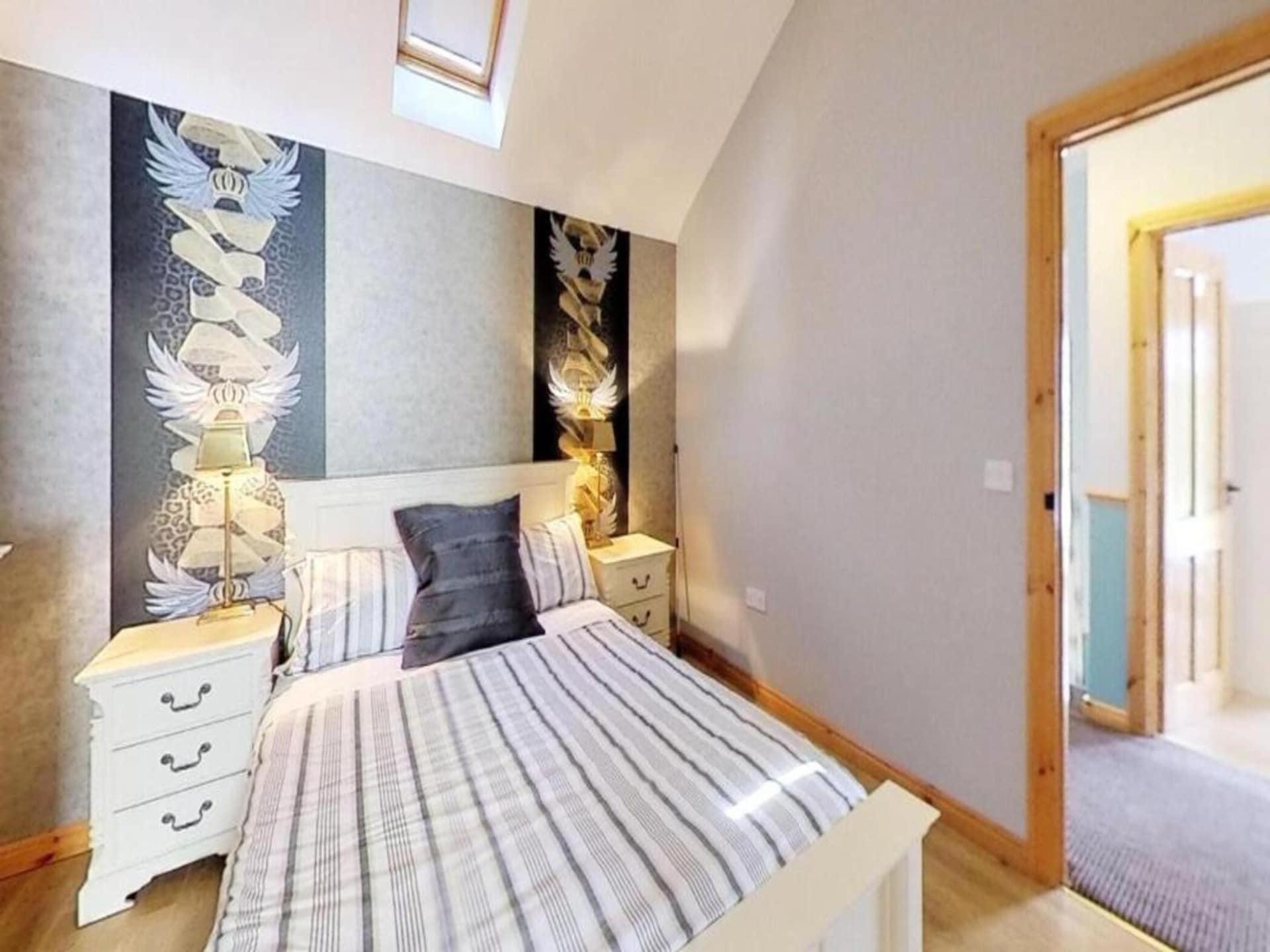 Modern vakantiehuis voor 7 in Mumbles, vlakbij zee en pier - foto 37